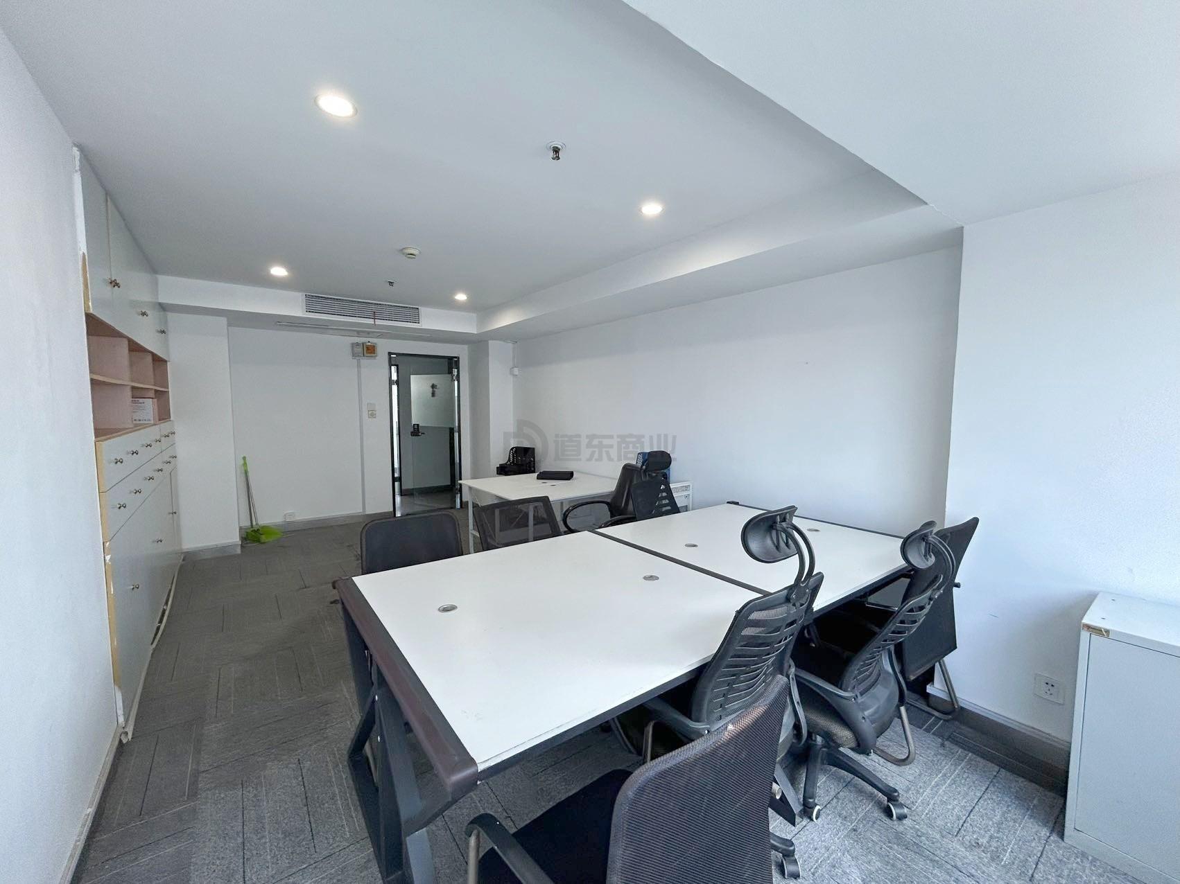 建设发展大厦面积40平