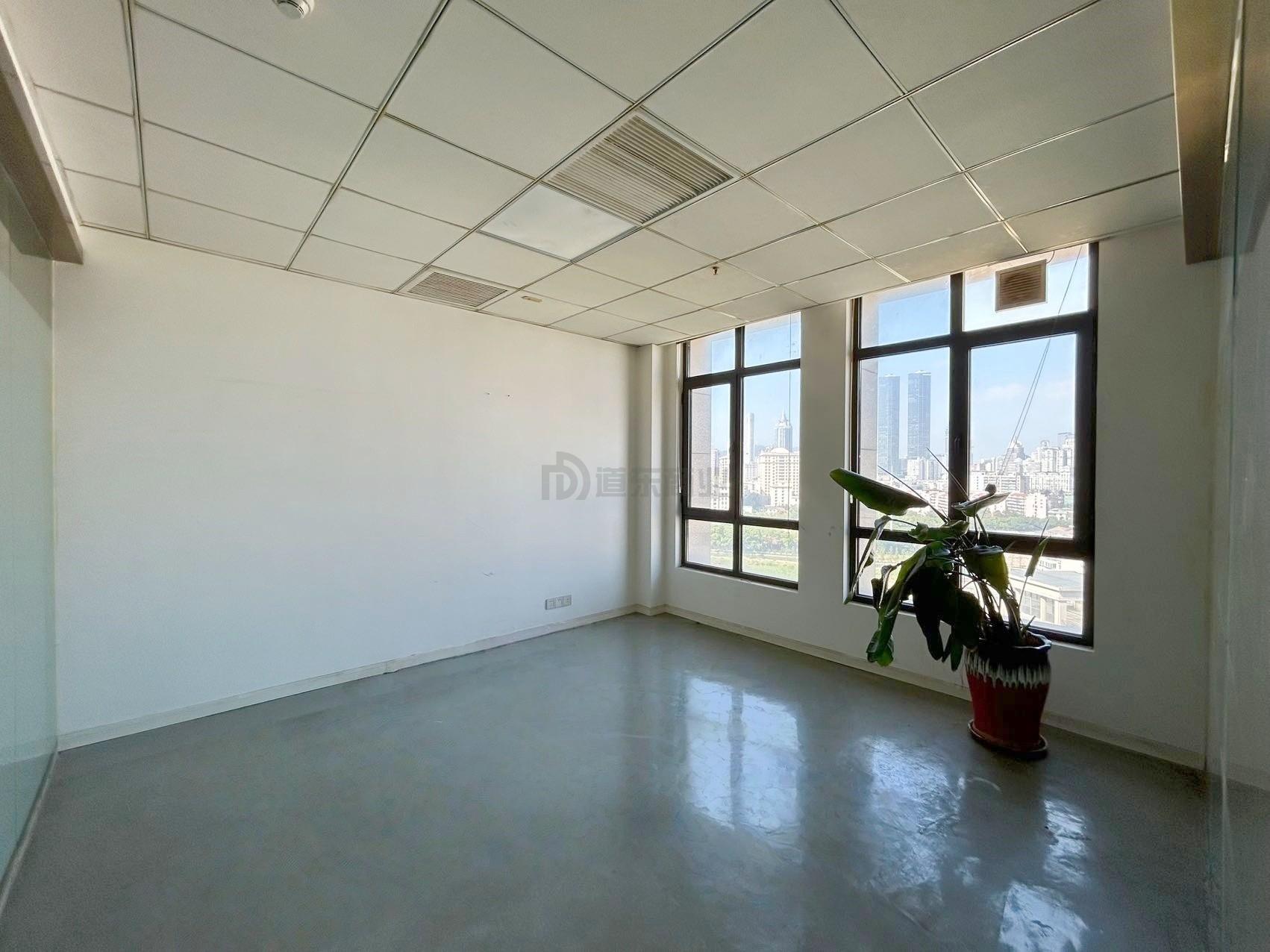 星海大厦面积182平