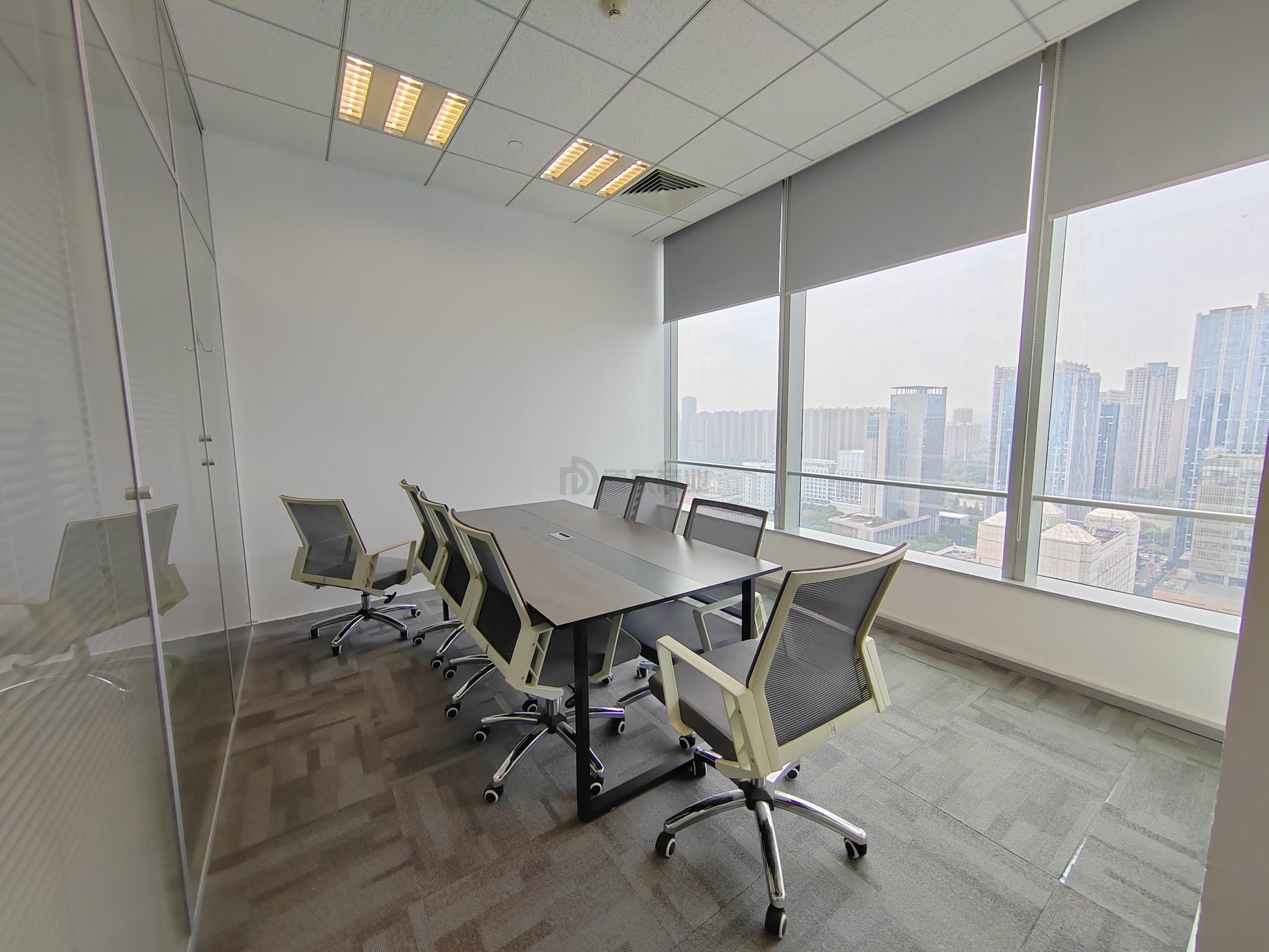 国金中心面积88平