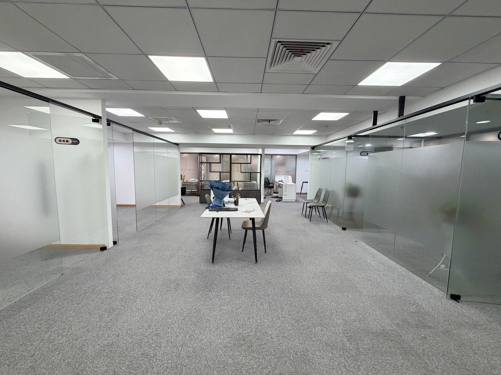 大东方广场面积246平