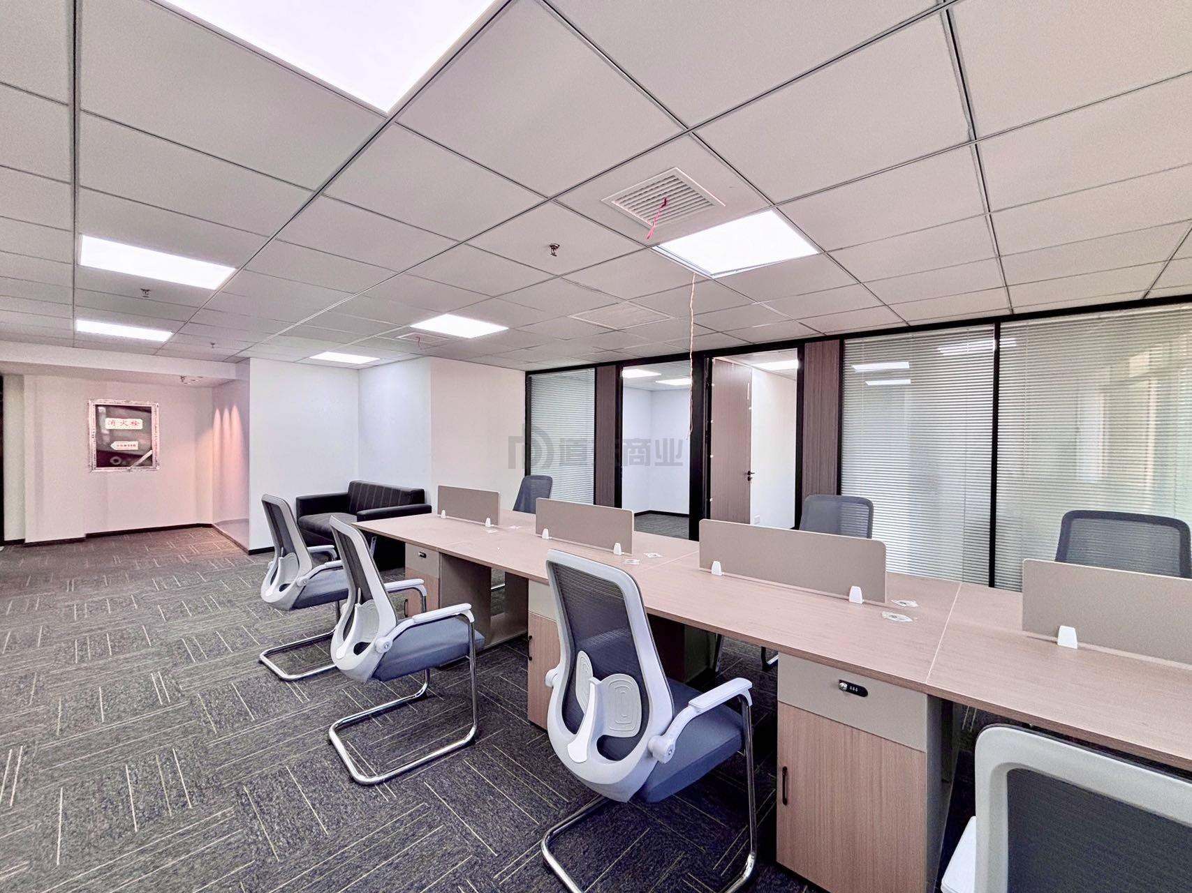 锡银大厦面积140平