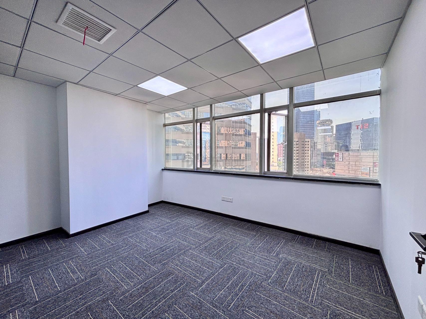 锡银大厦面积70平