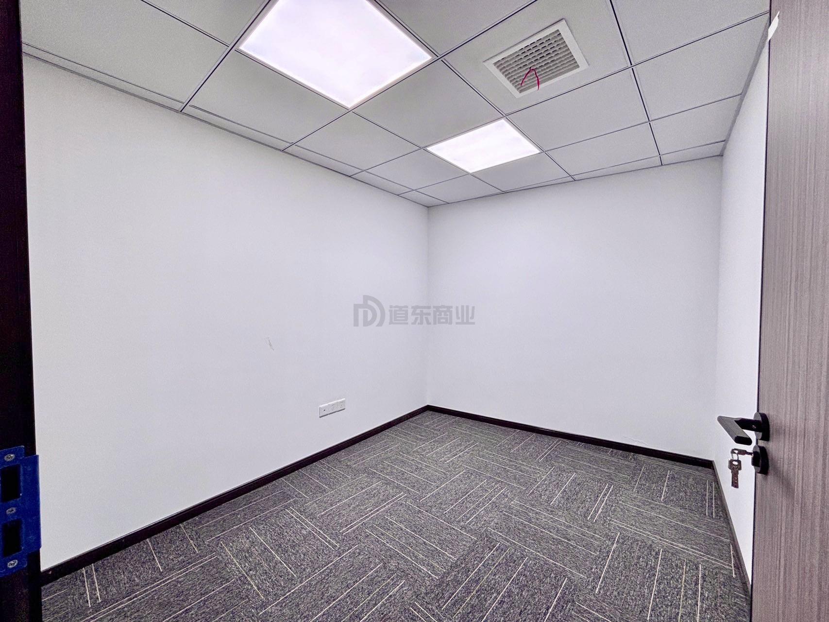 锡银大厦面积140平