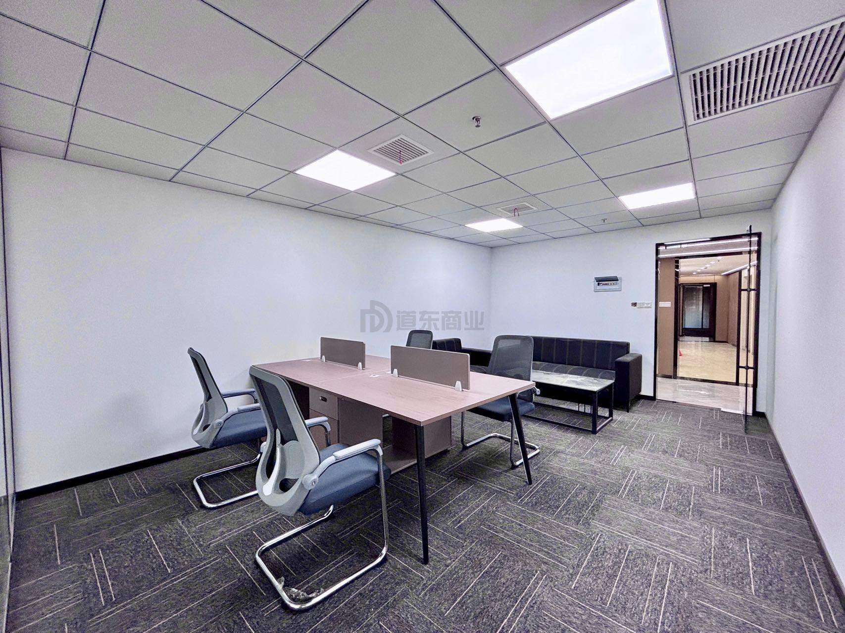 锡银大厦面积70平