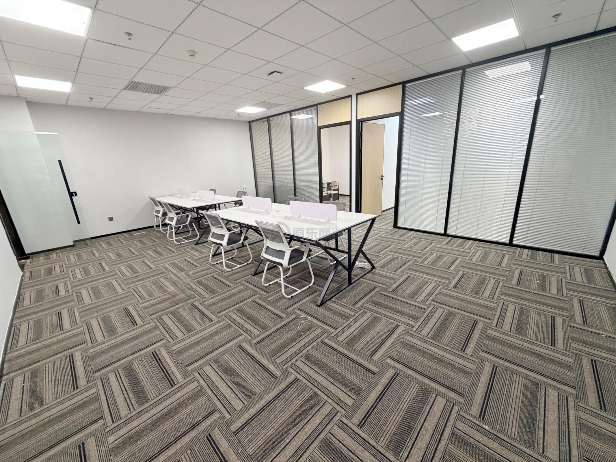 国慧商务广场面积114平