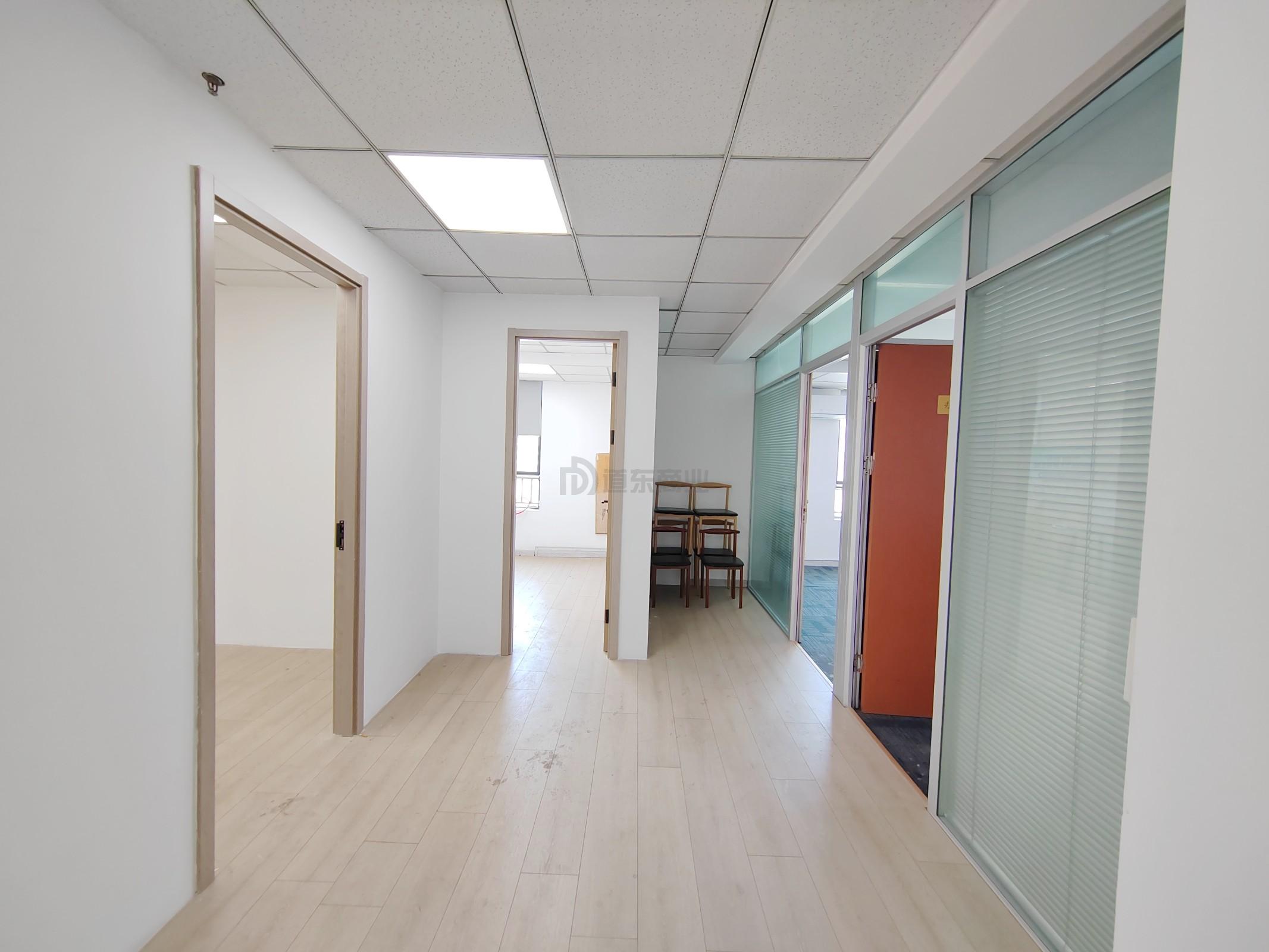 上马墩创新创业社区(崇安传感技术应用中心)203平米办公室出租