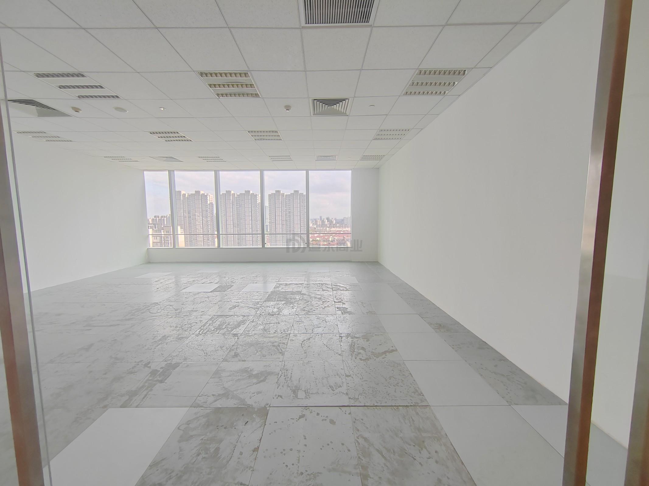 国金中心面积486平