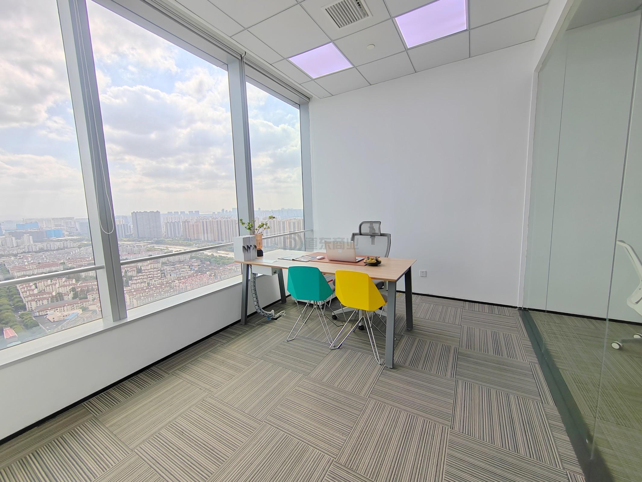 国金中心面积120平