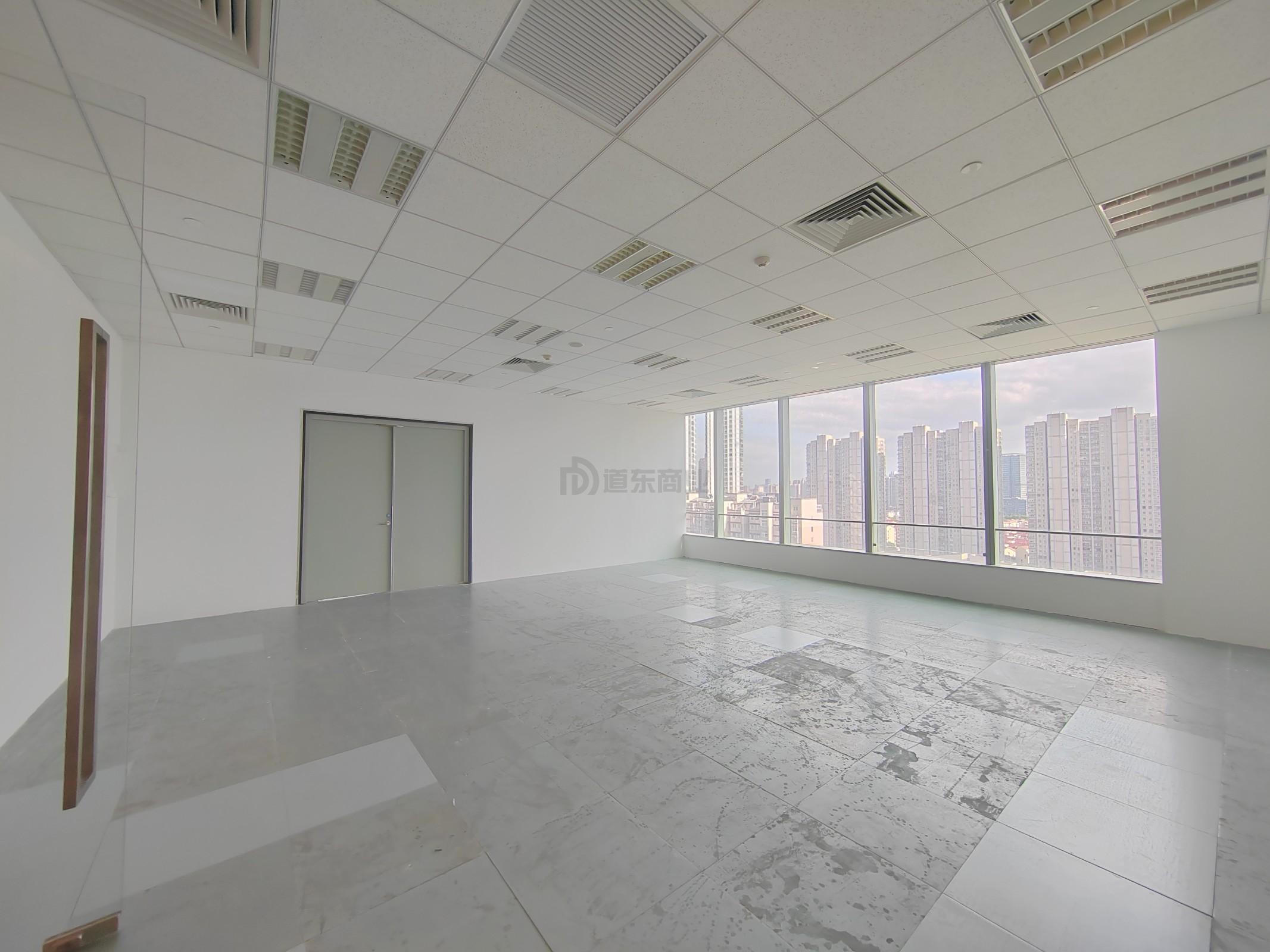 国金中心面积486平