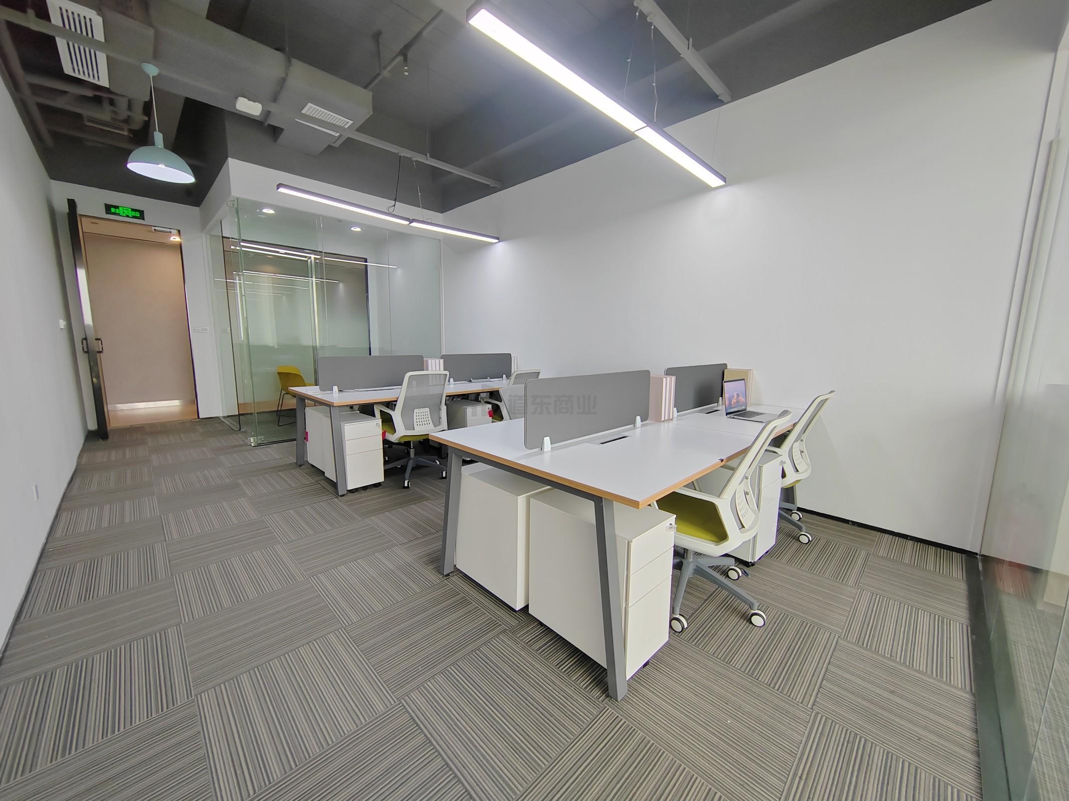 国金中心面积90平