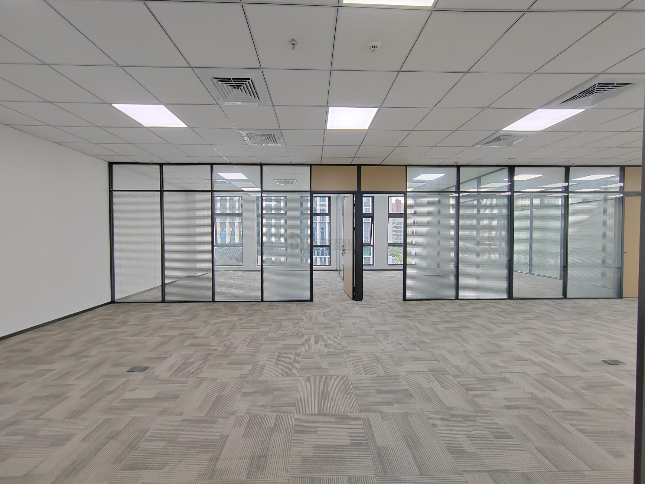 天圣达科创中心面积295平