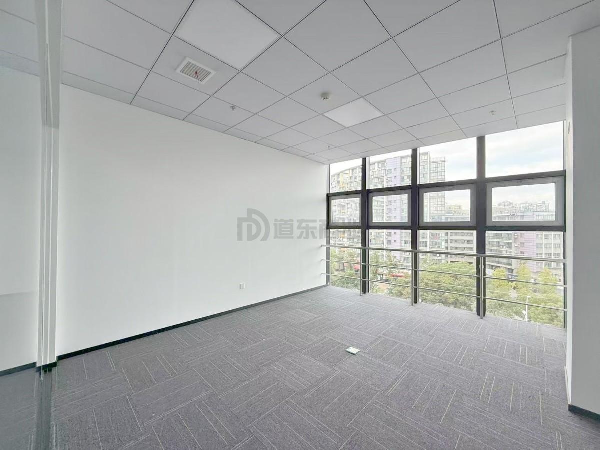 芯享汇面积224平