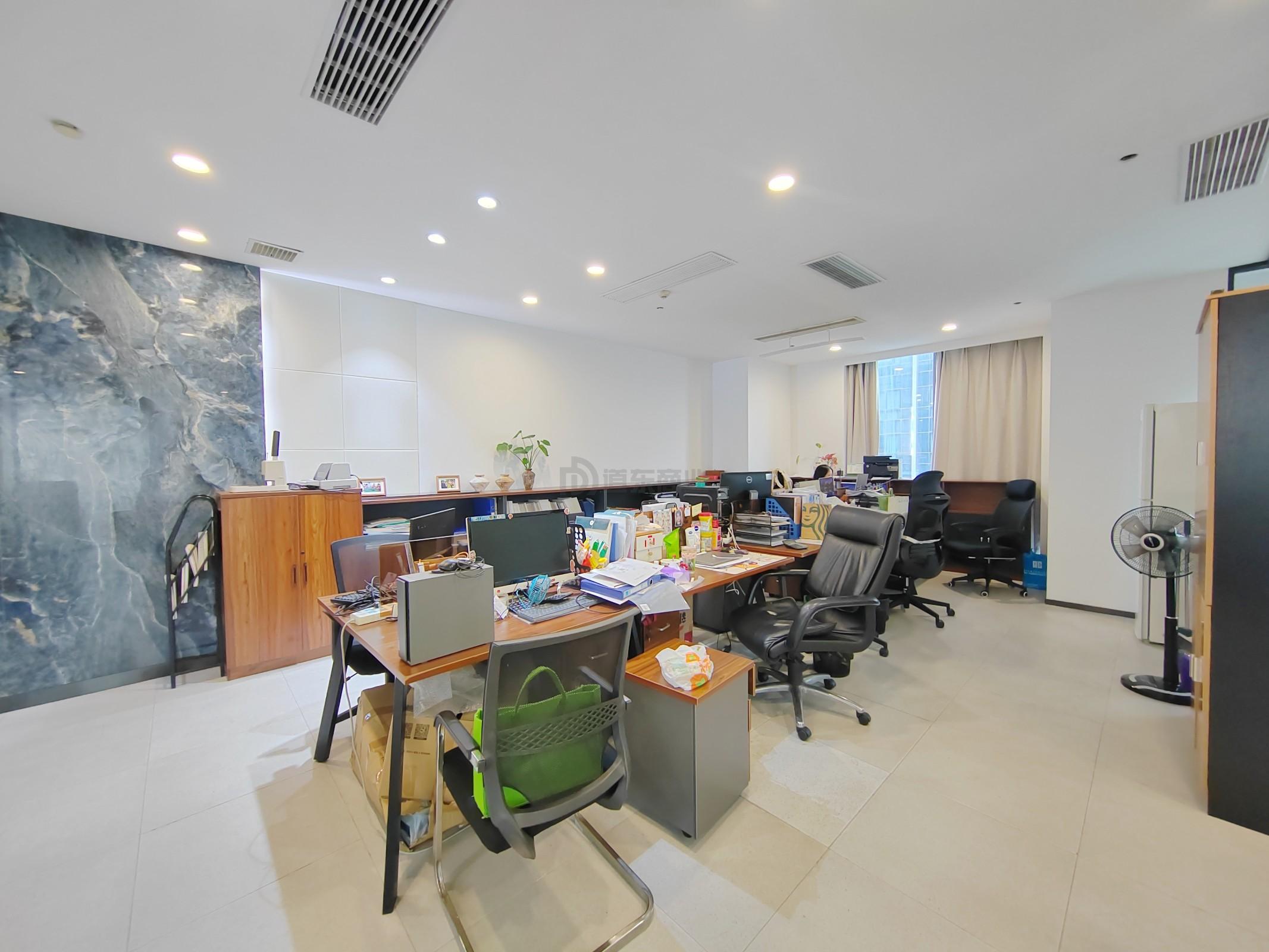 上海中心城开国际面积249平