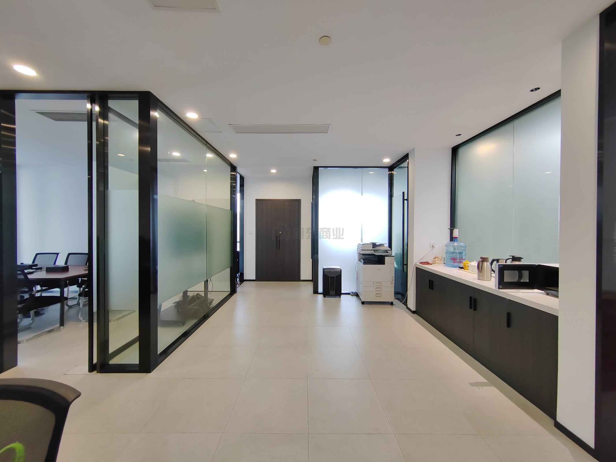 上海中心城开国际面积249平