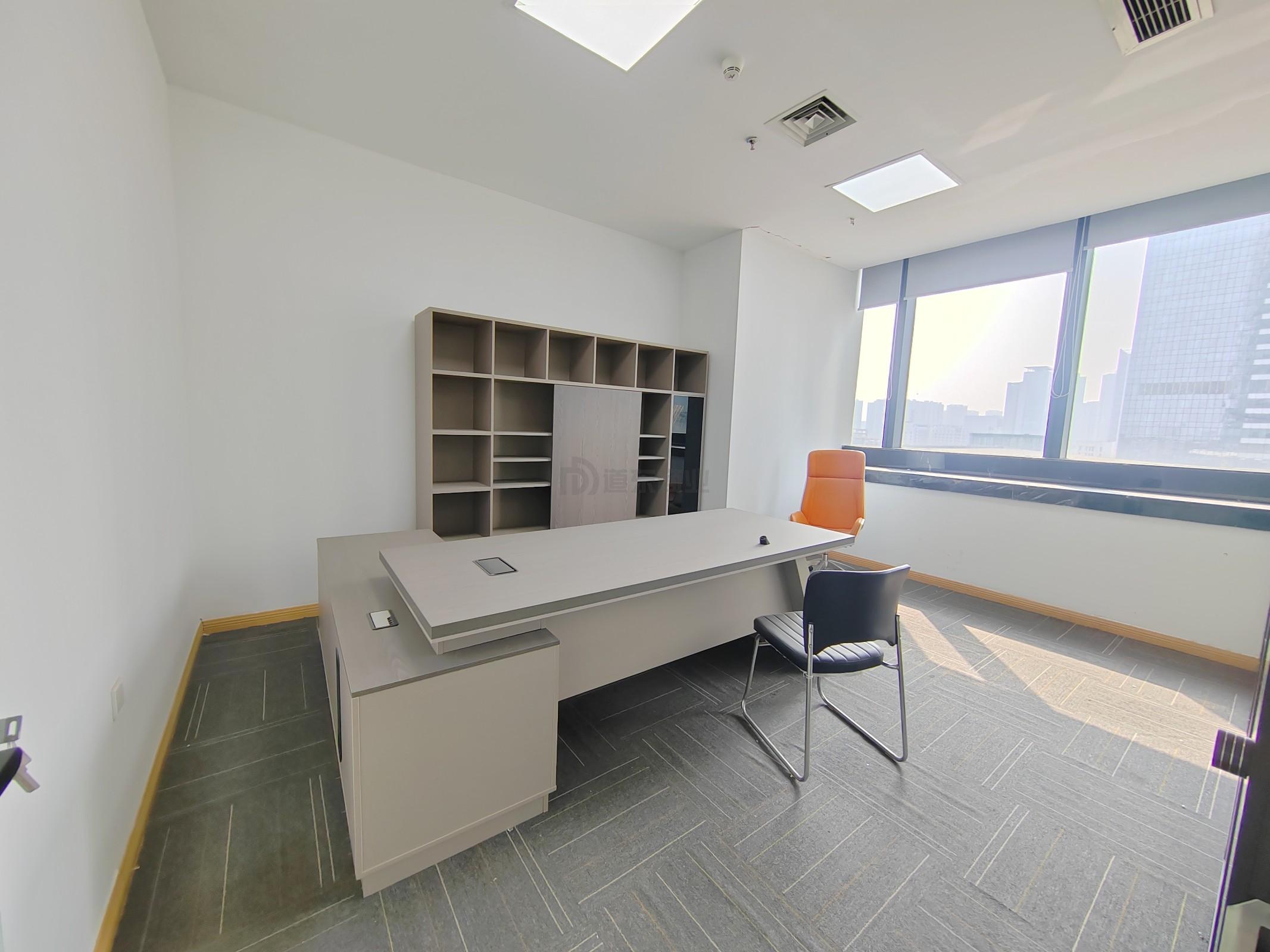 茂业世金中心面积319平