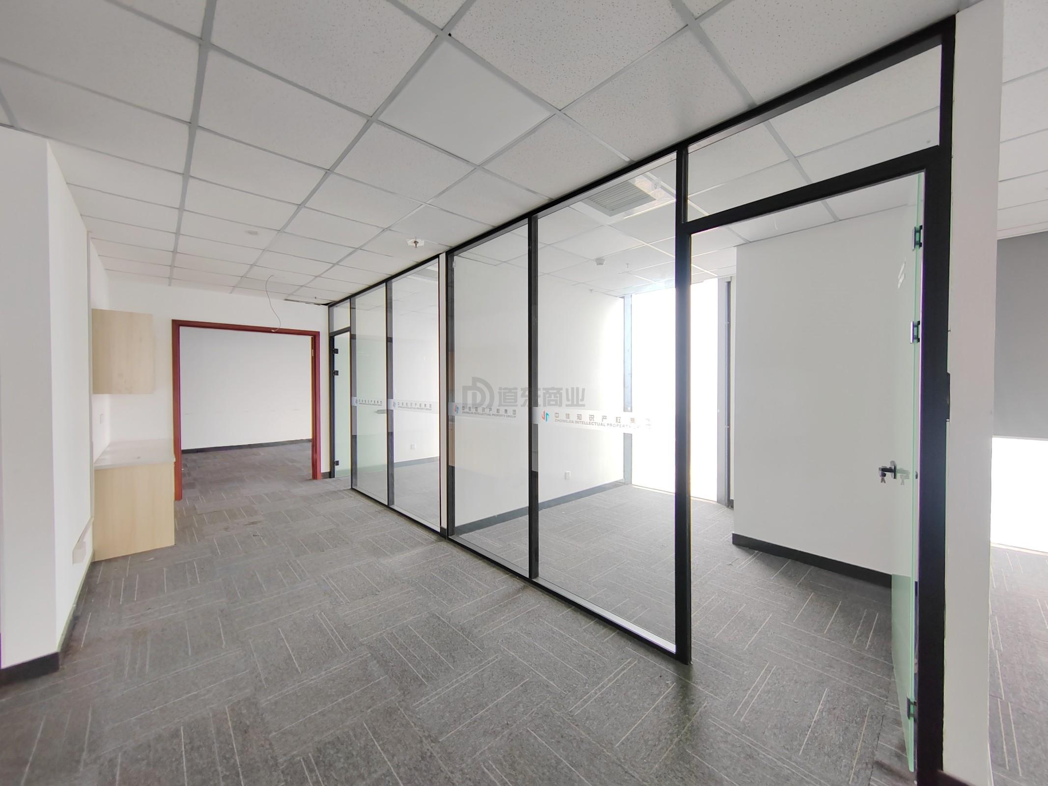 茂业世金中心面积354平