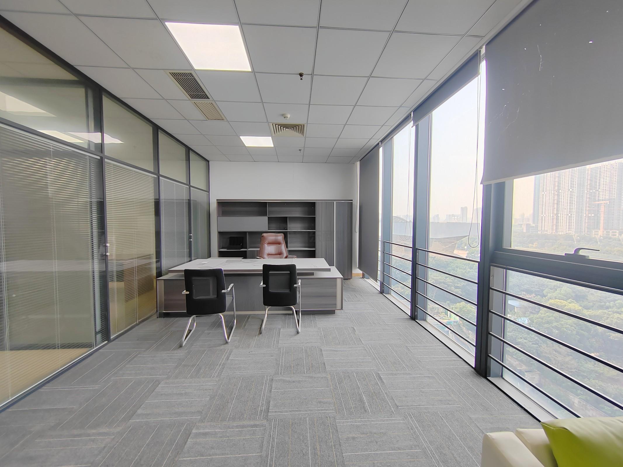 茂业世金中心面积319平