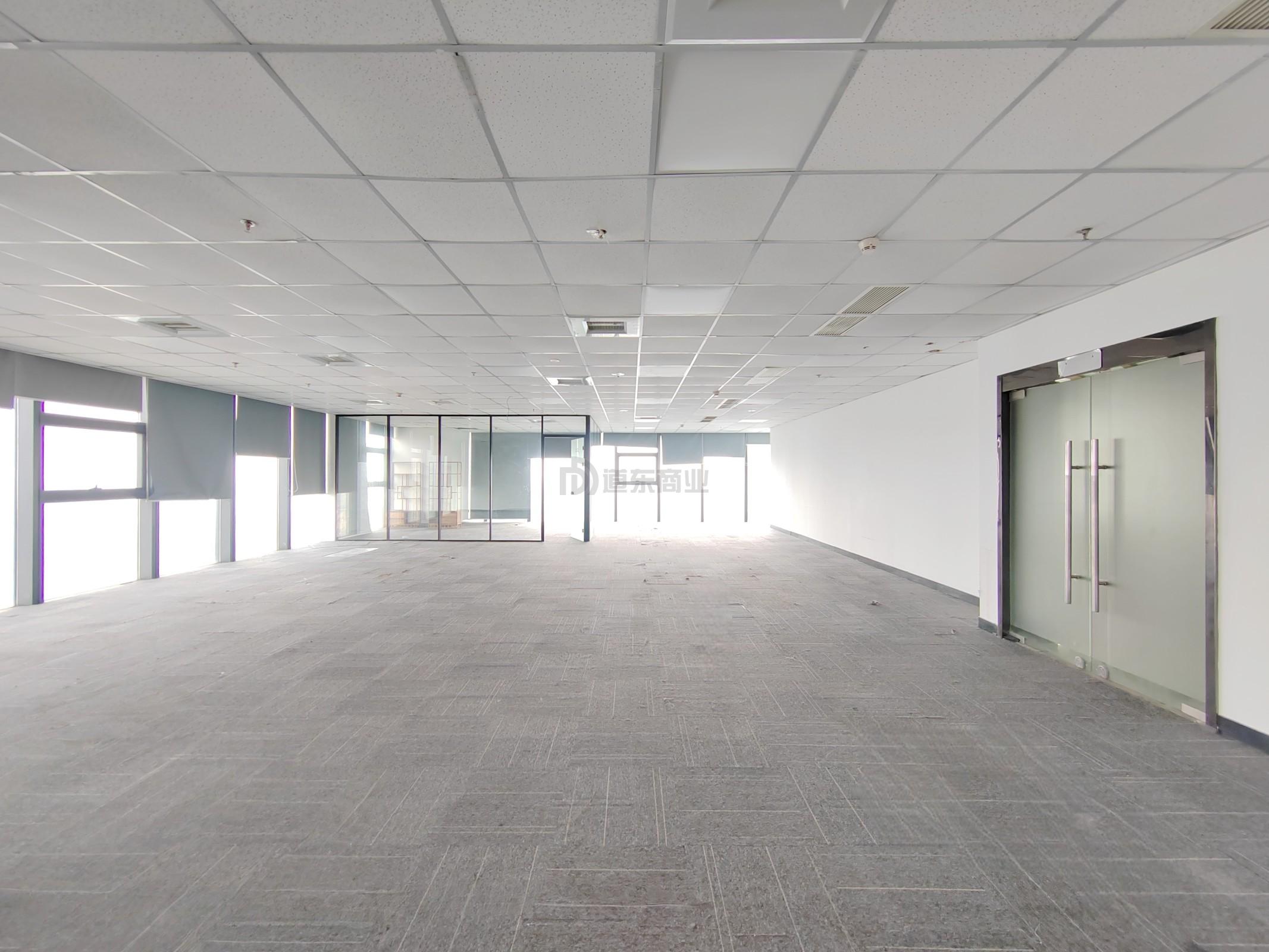 茂业世金中心面积354平