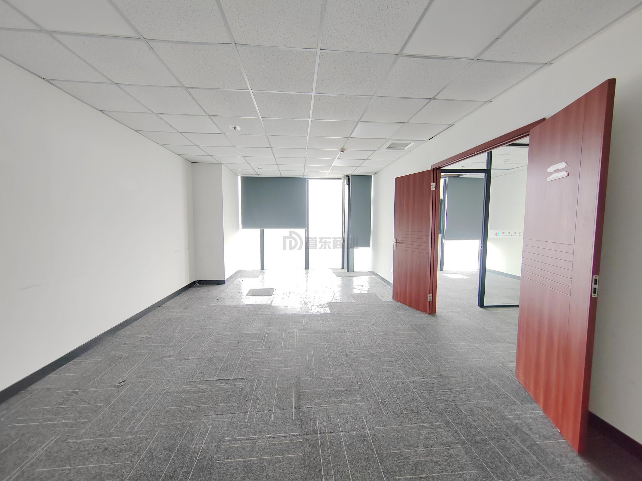 茂业世金中心面积354平