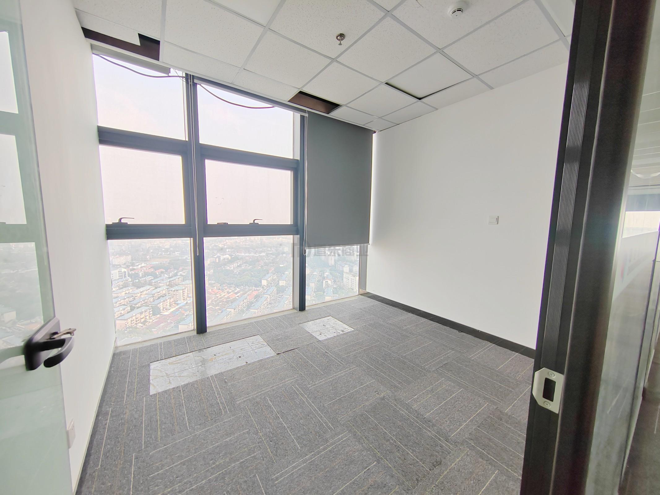 茂业世金中心面积354平