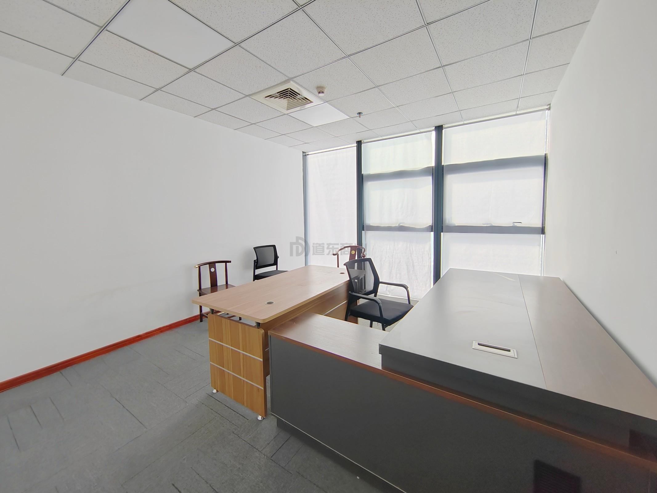 茂业世金中心面积354平