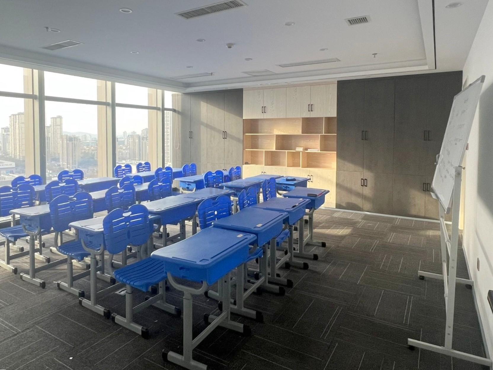 海岸中心面积349平