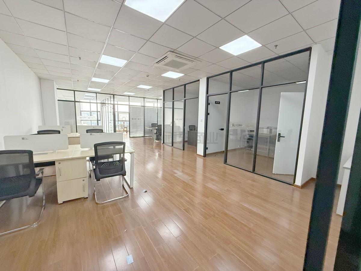 无锡国家软件园面积225平