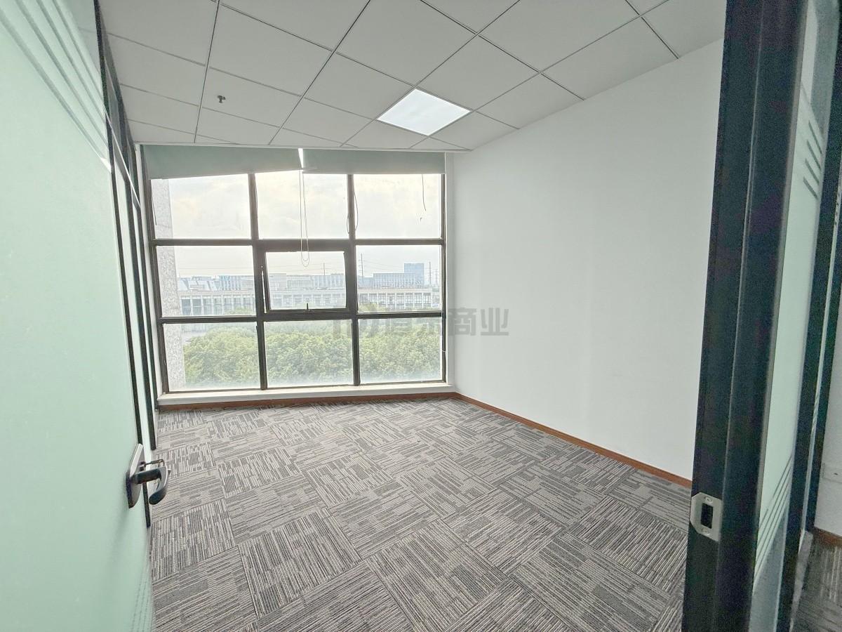 无锡国家软件园面积145平