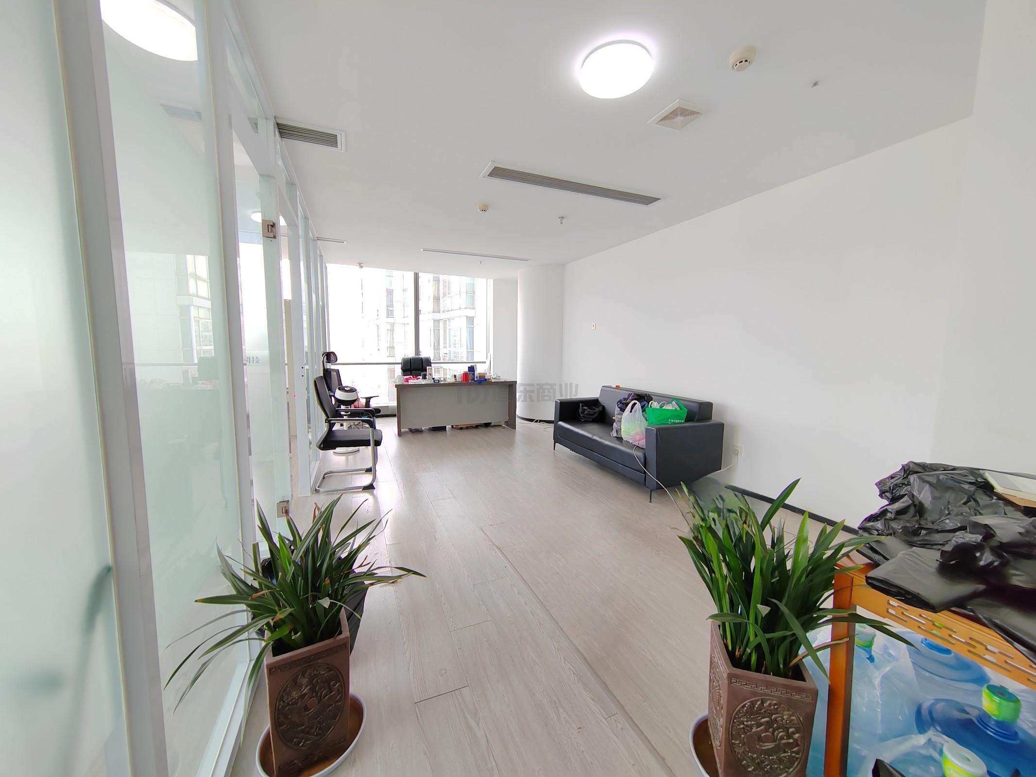 东岭锡上面积89平