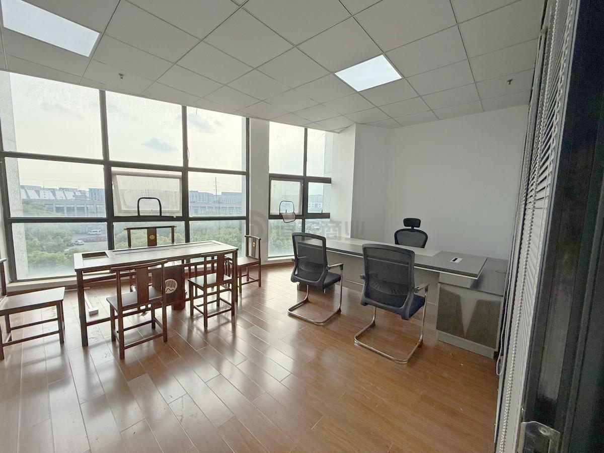 无锡国家软件园面积225平