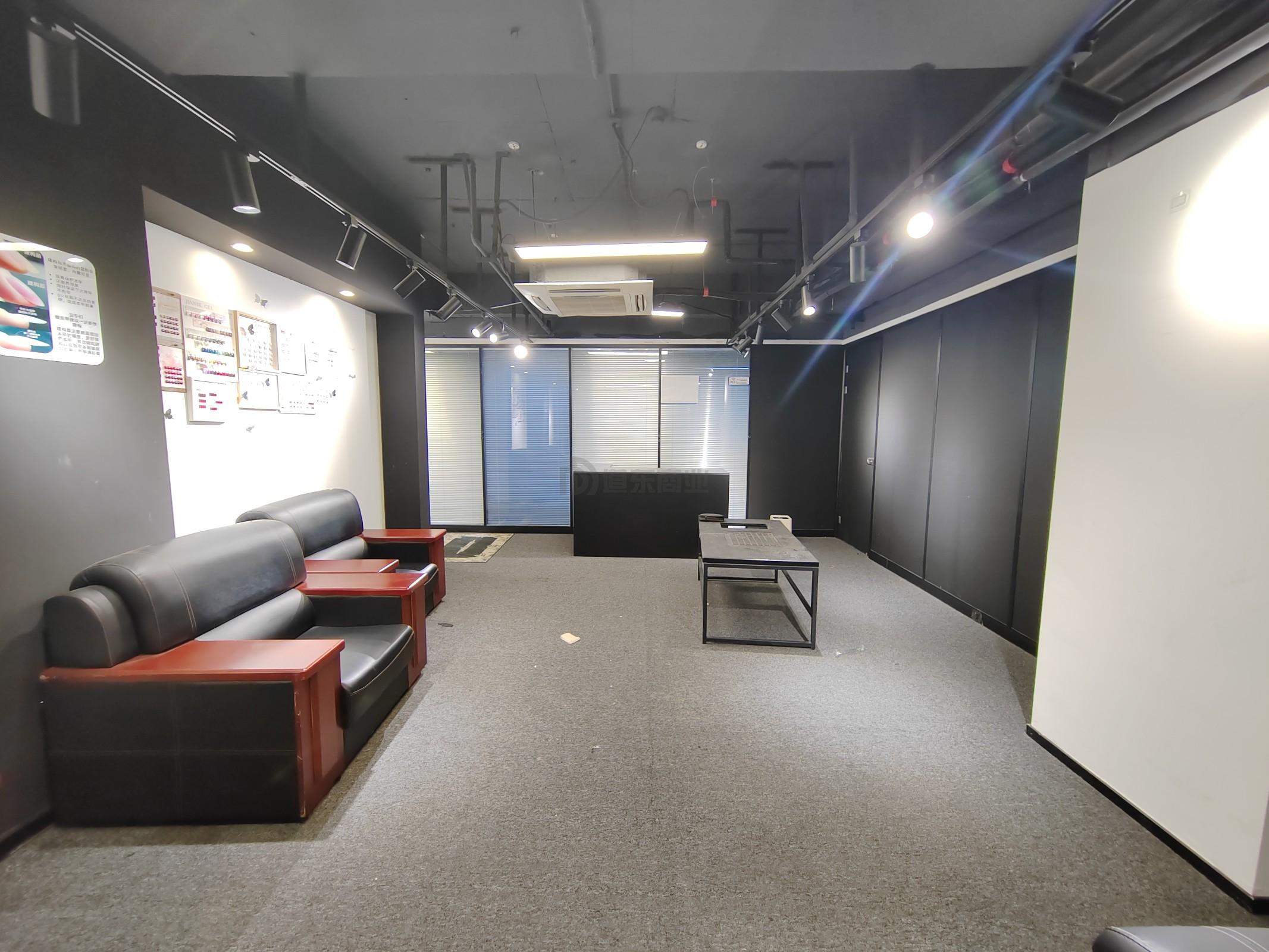 恒威大厦面积59平