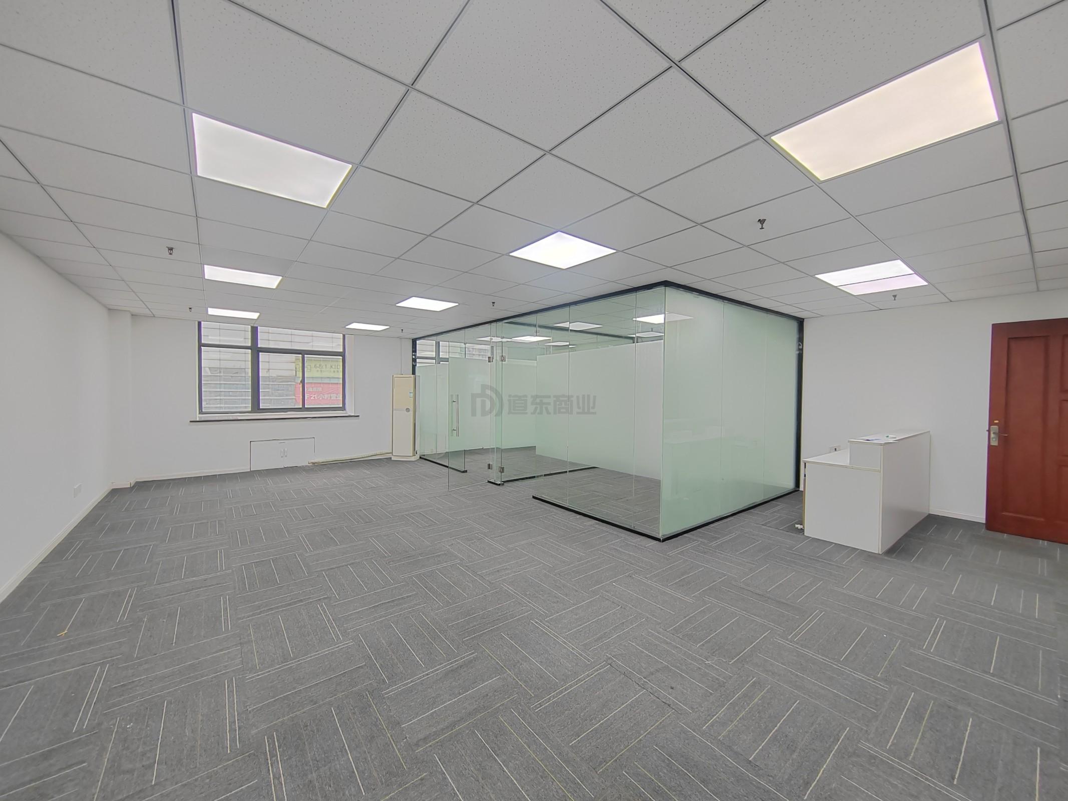 金阳大厦面积102平