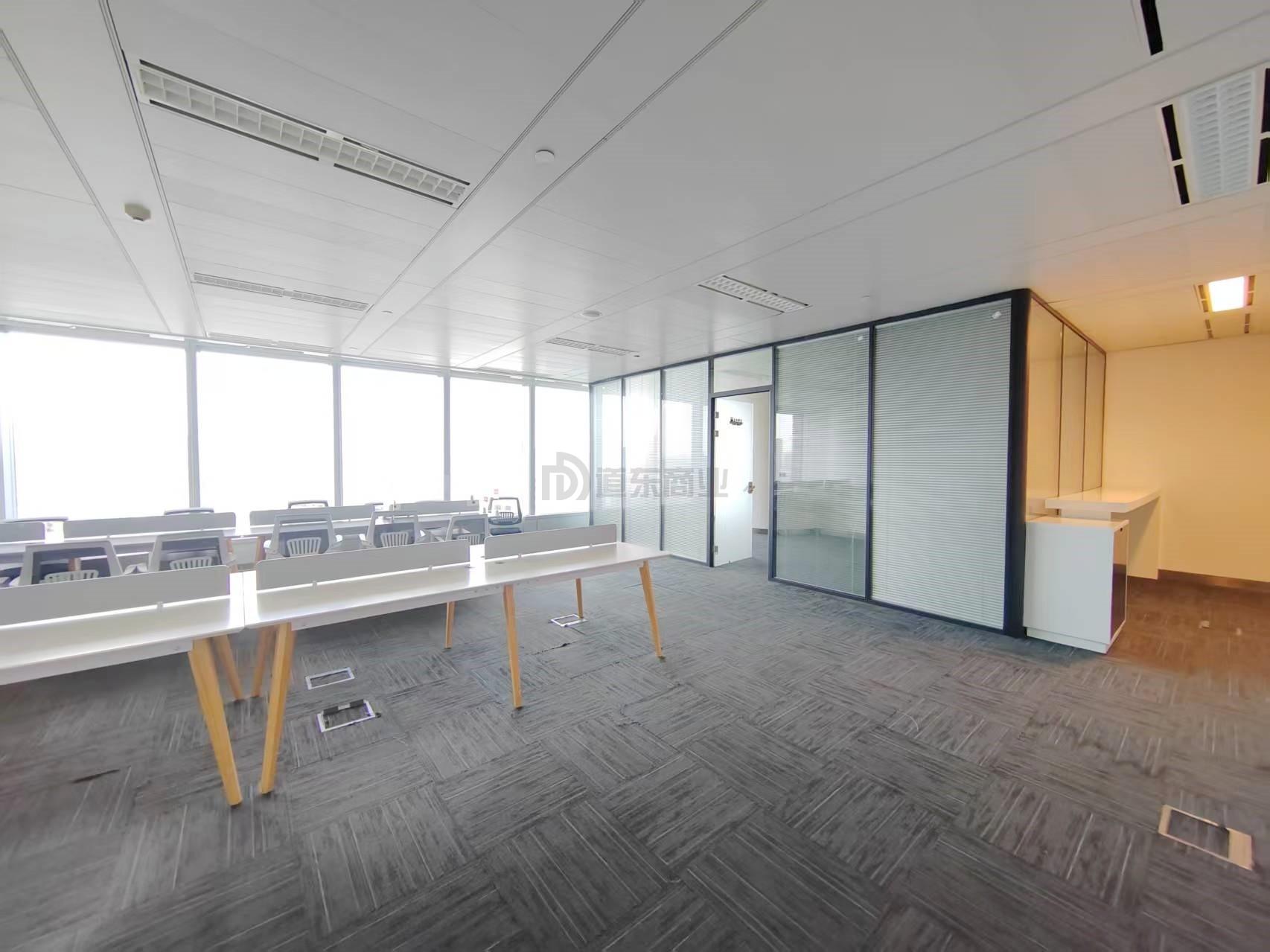 恒隆广场面积130平