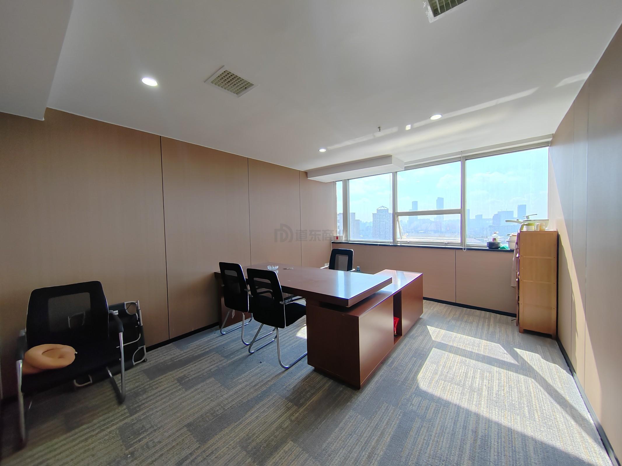 华光大厦面积328平