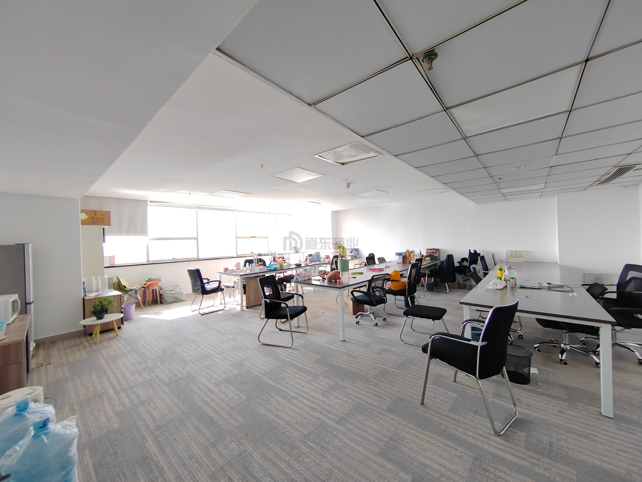 华光大厦面积328平