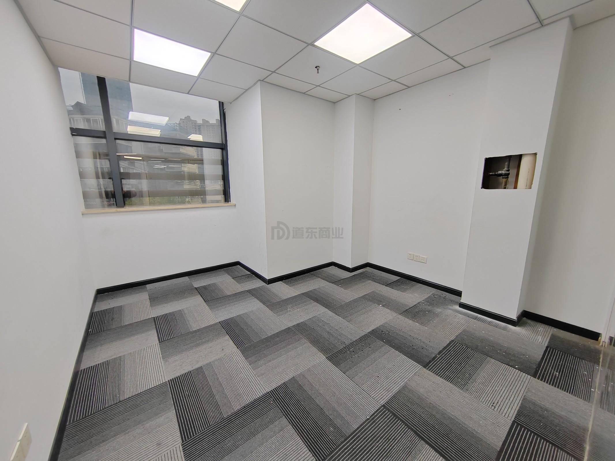 金阳大厦面积102平