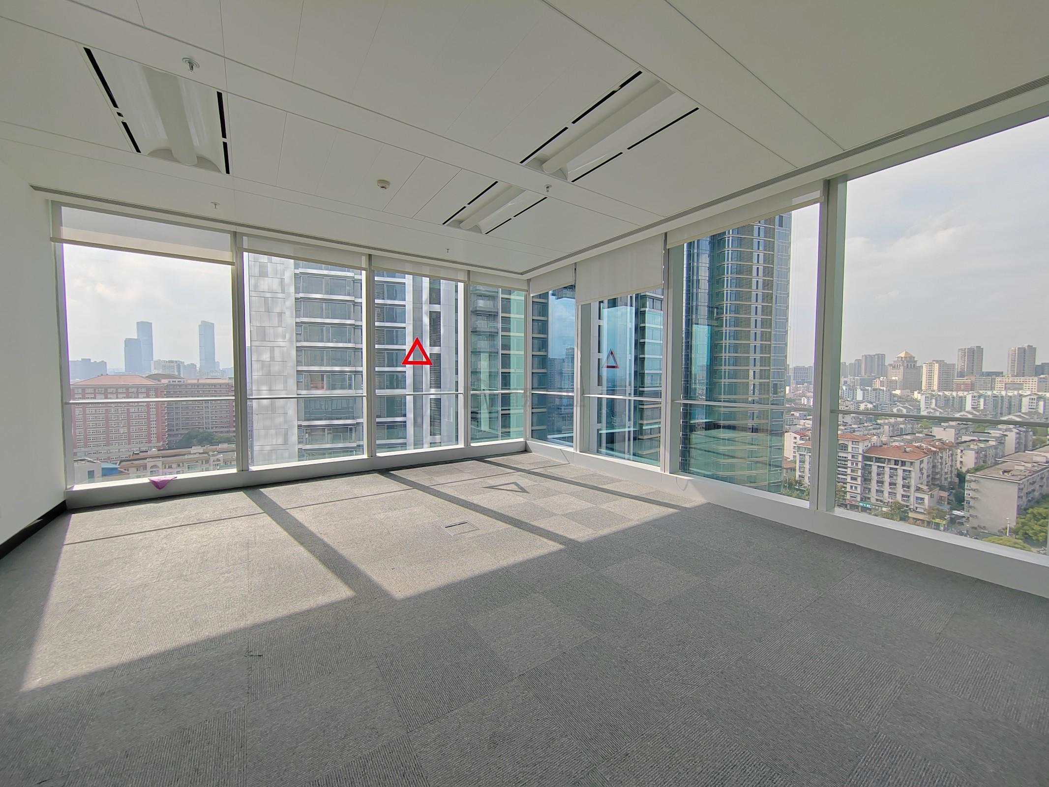 恒隆广场面积481平