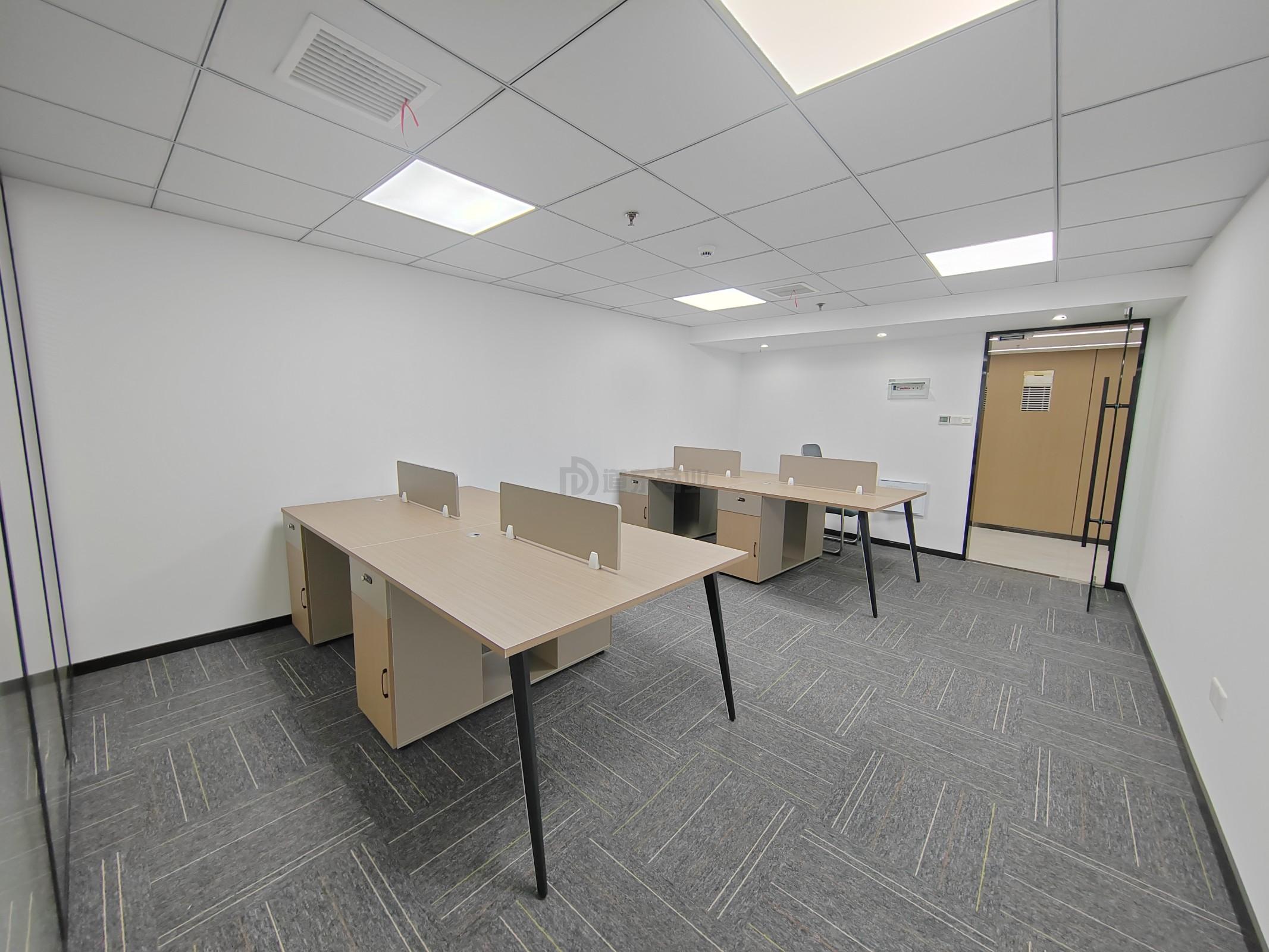 锡银大厦面积70平