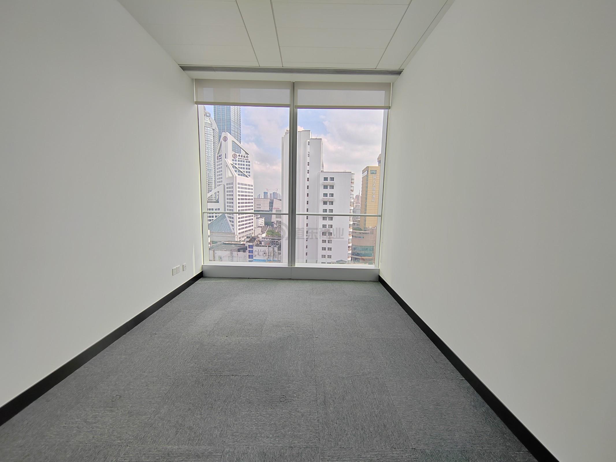 恒隆广场面积481平