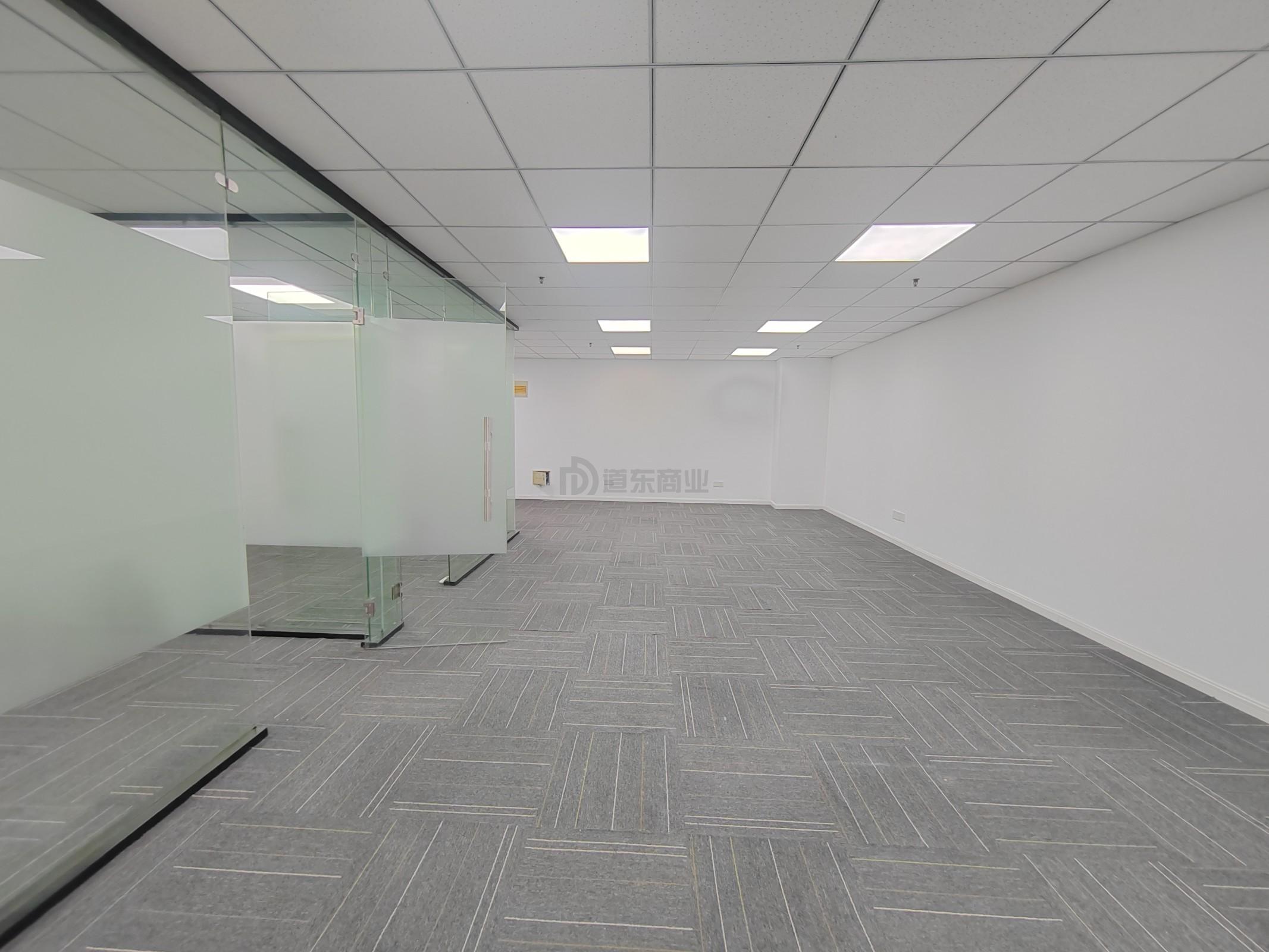 金阳大厦面积102平