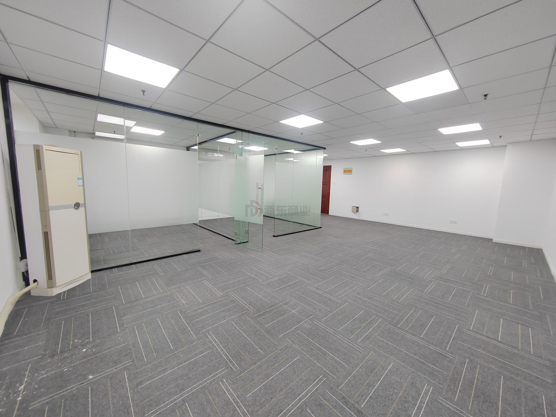 金阳大厦面积102平