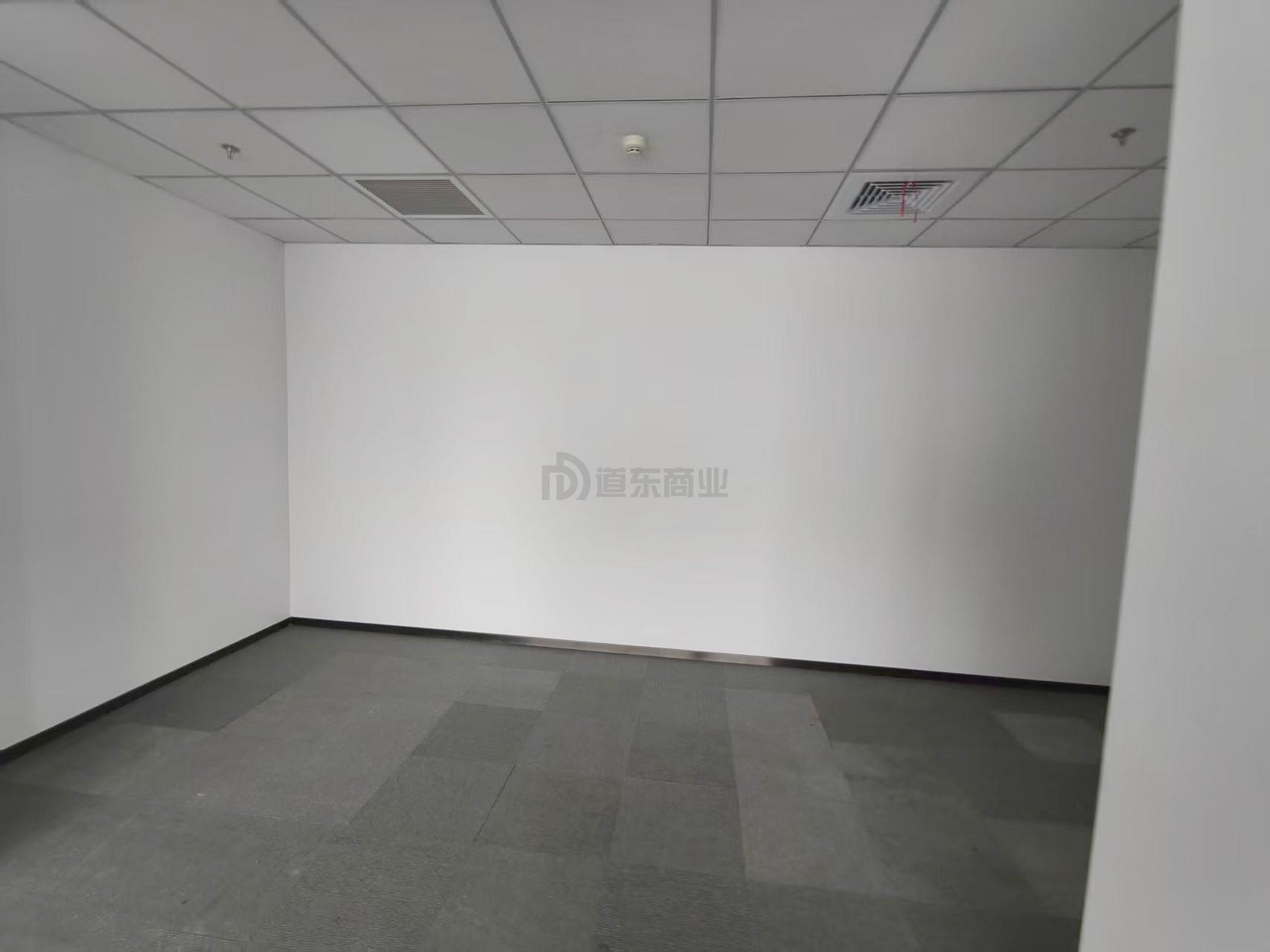 云马创新中心面积365平