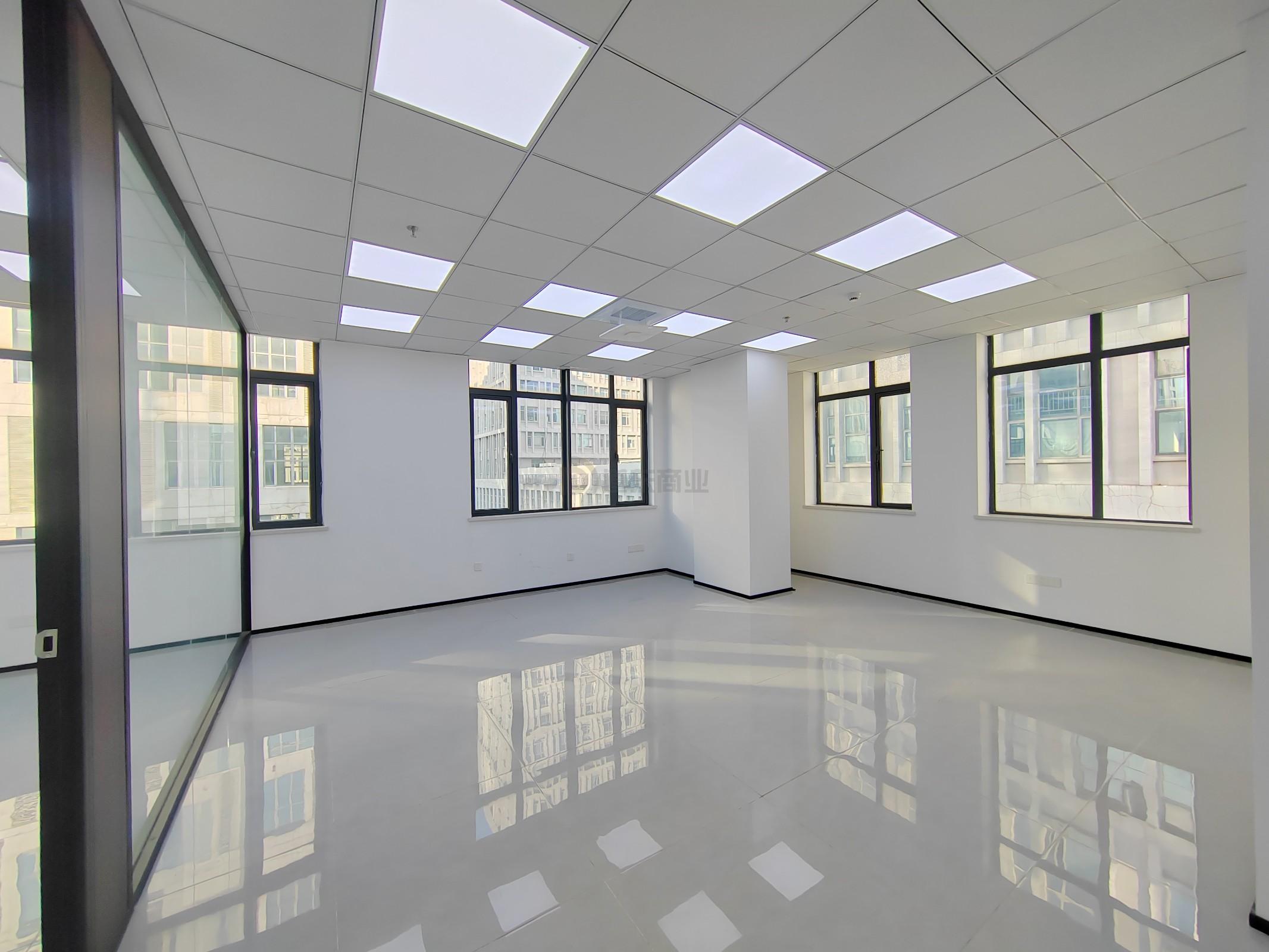 普信copo面积150平