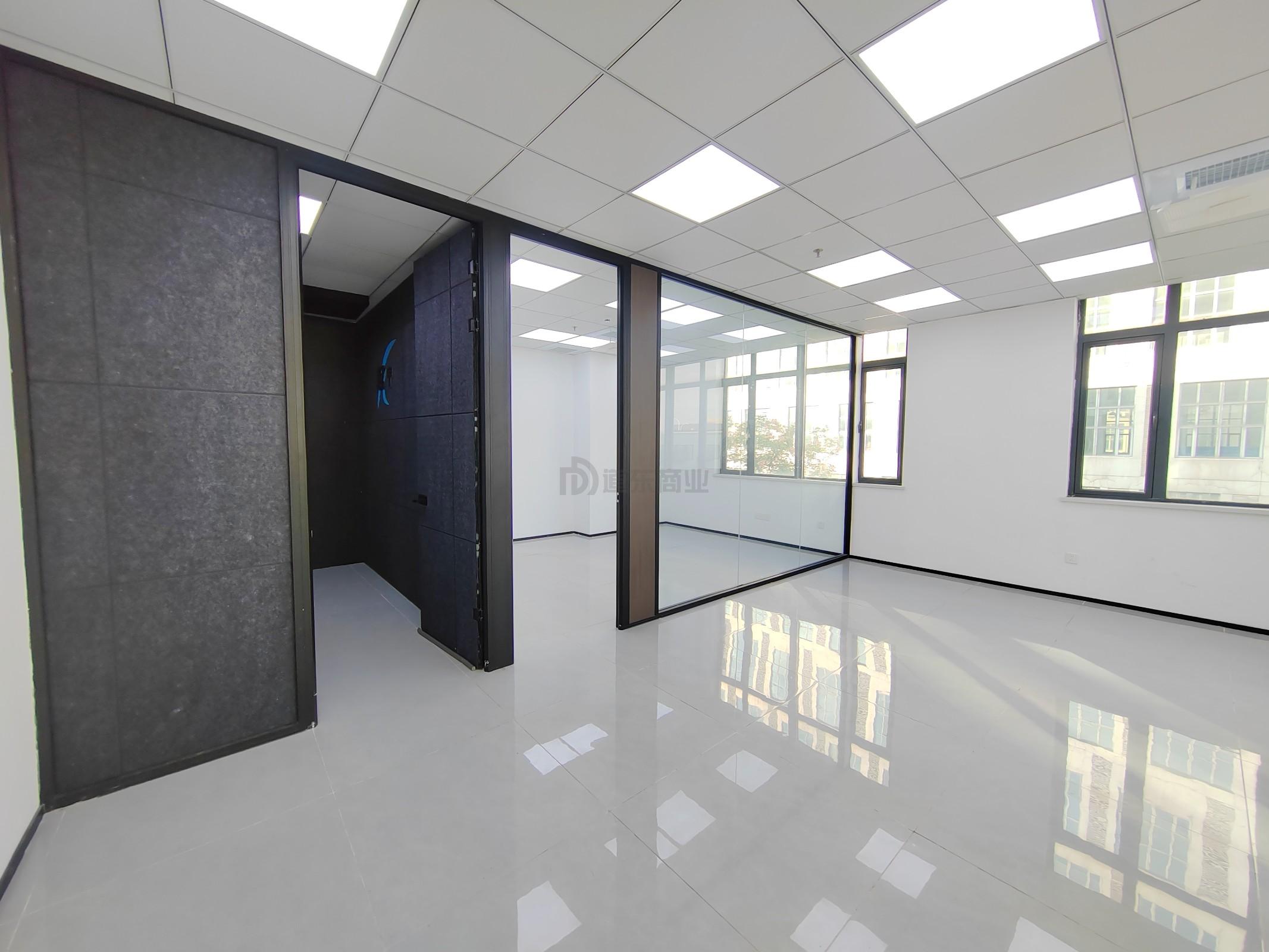 普信copo面积150平