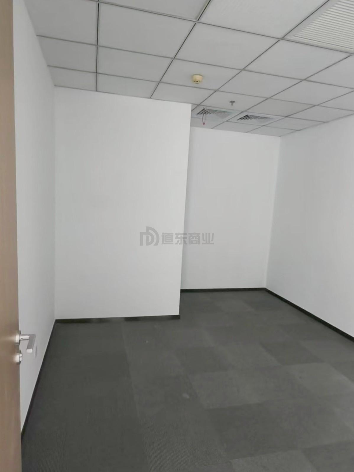 云马创新中心面积270平