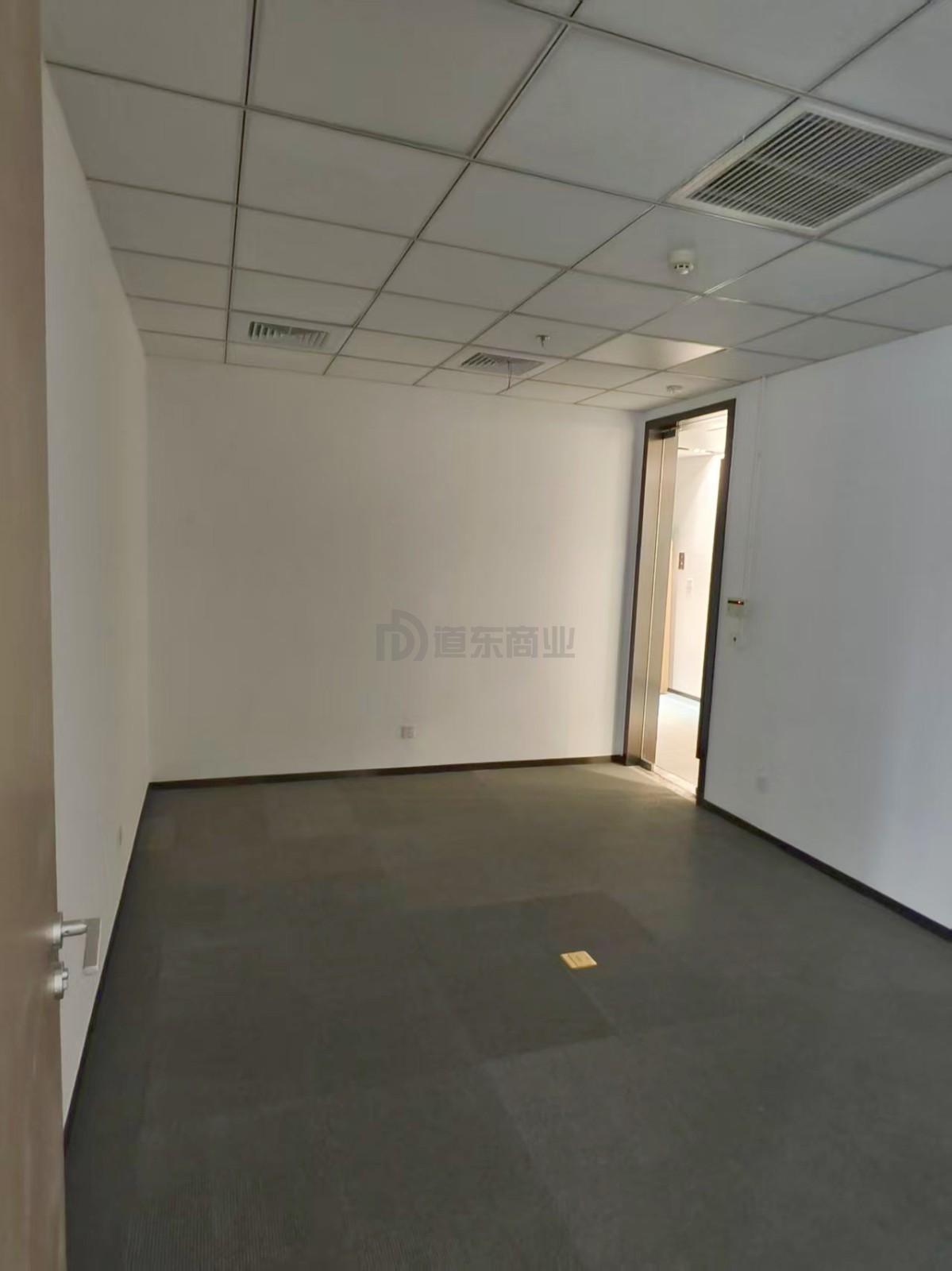 云马创新中心面积270平