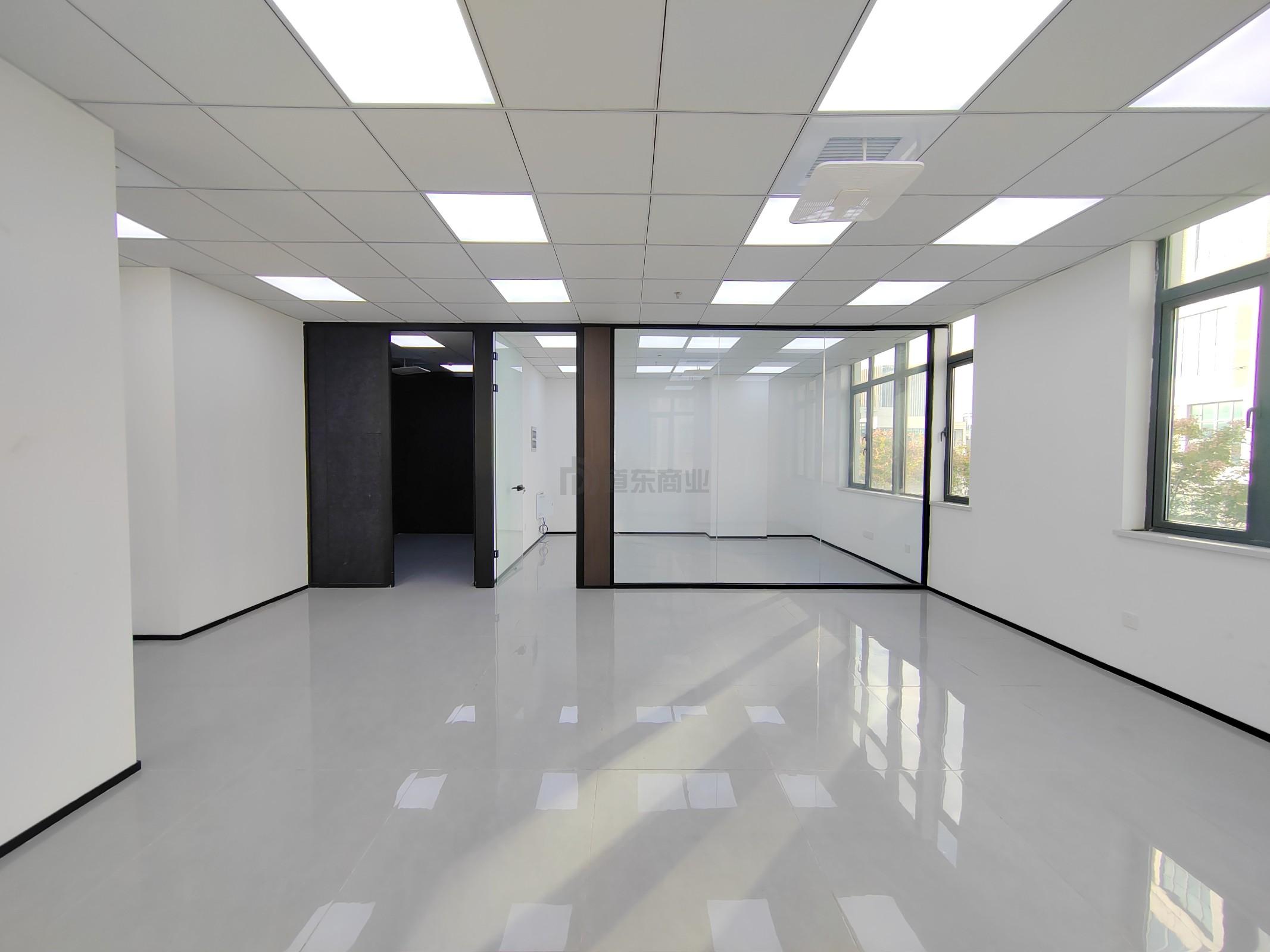 普信copo面积150平