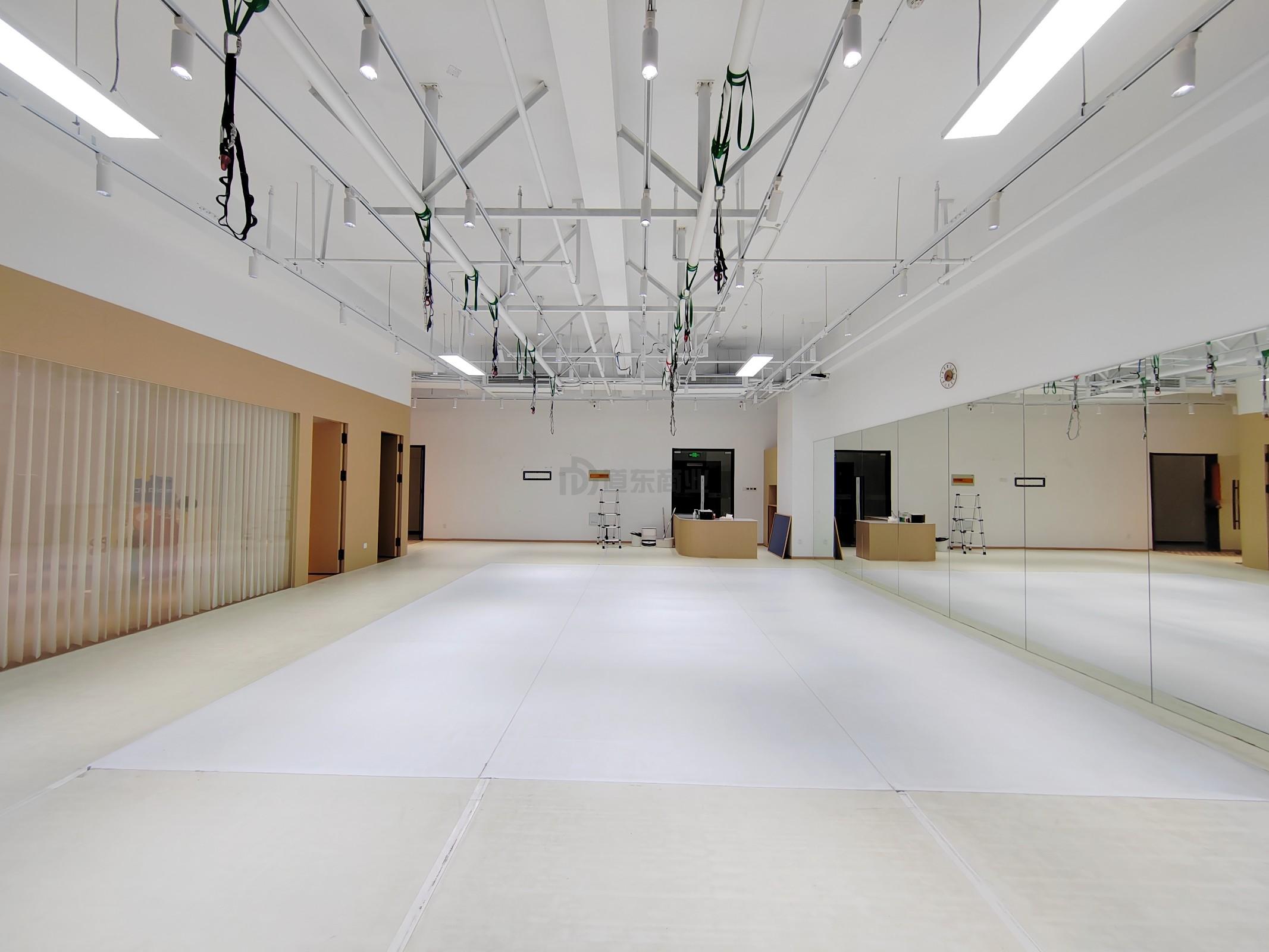 紫光金融大厦面积229平