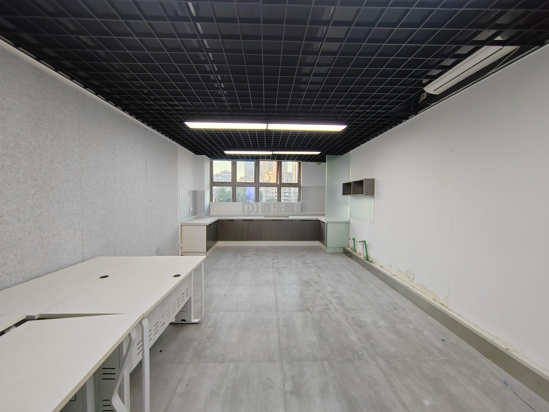 庆丰园面积60平