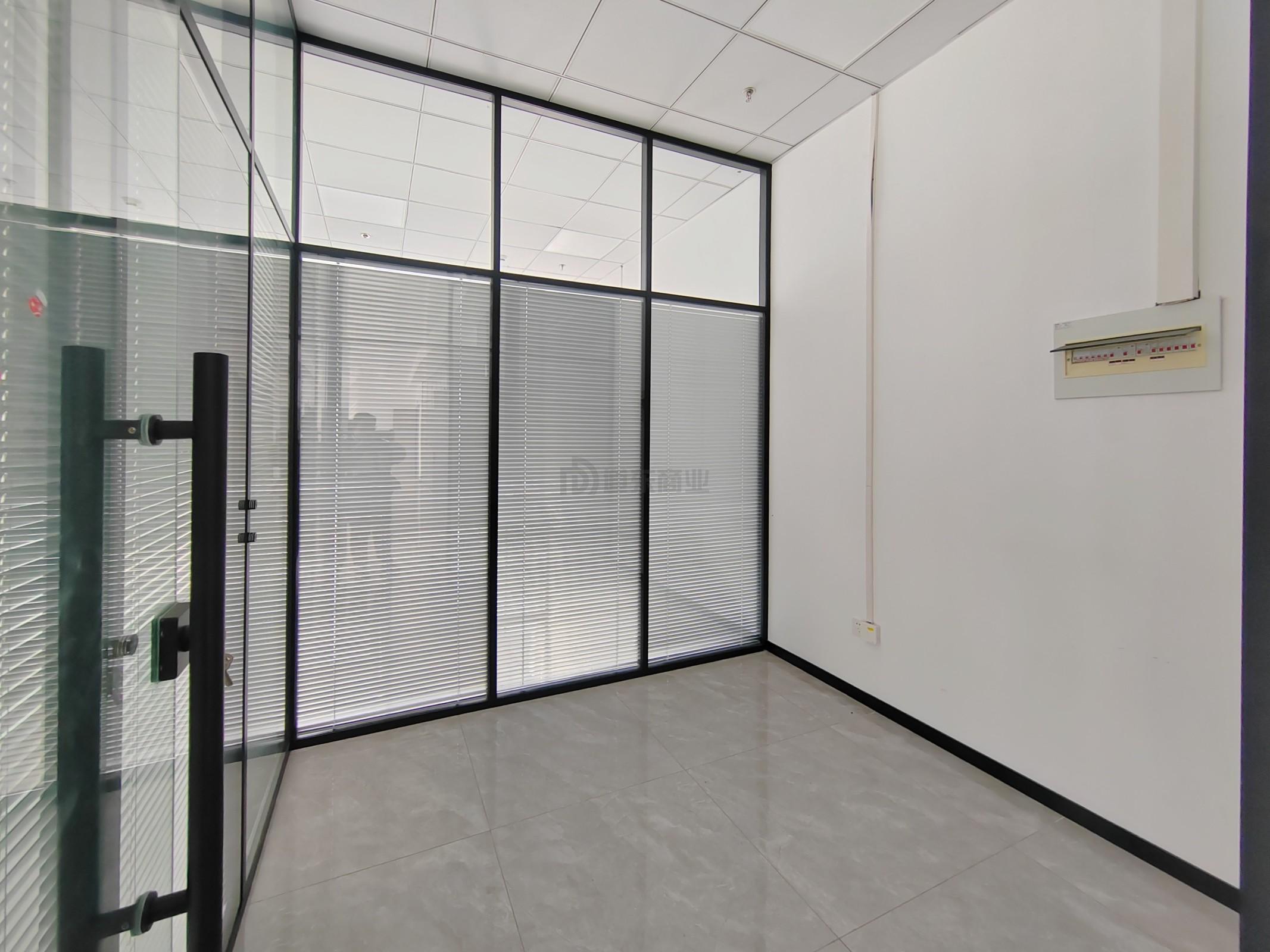 亿利科创产业园面积298平